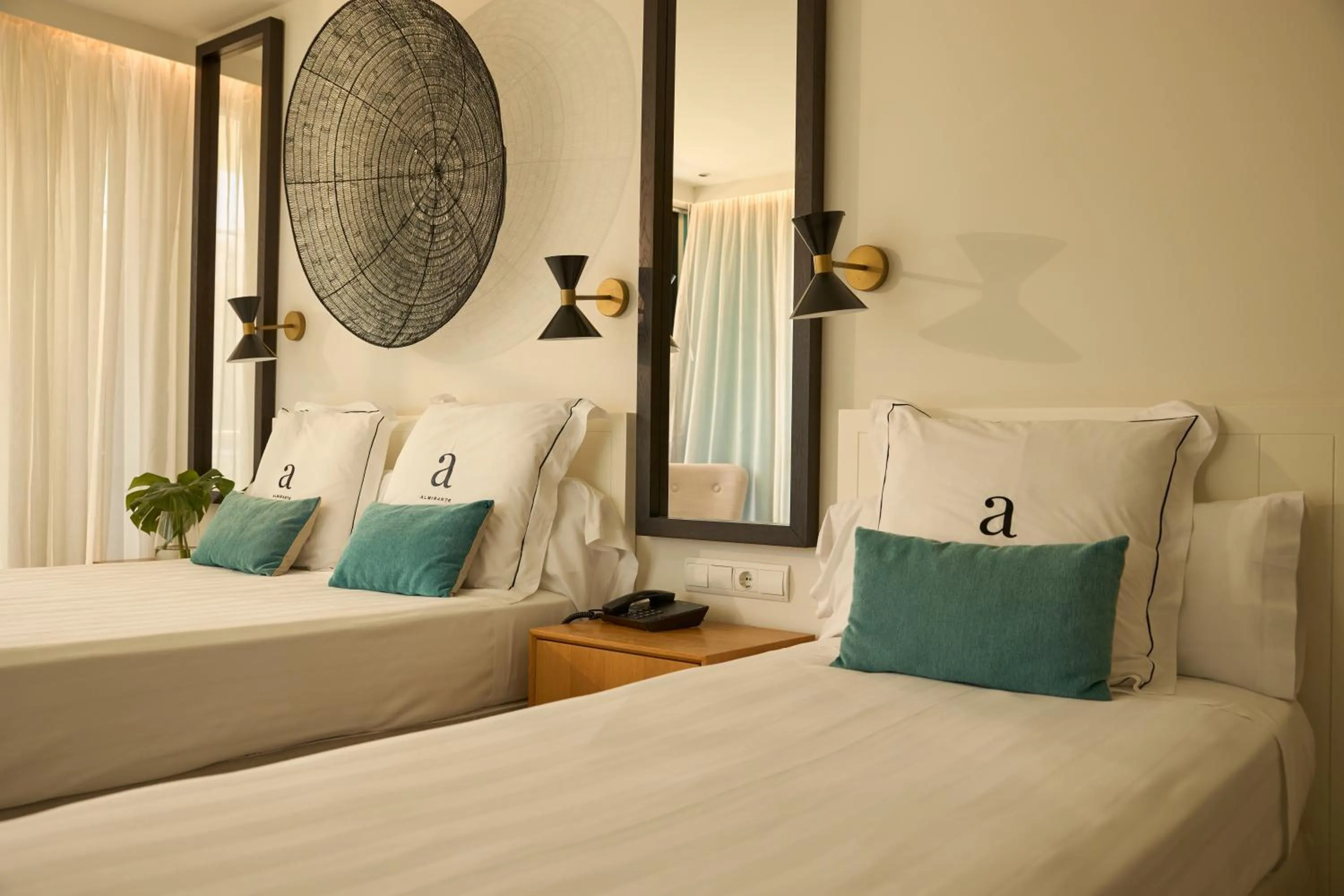 Bed in Hotel Almirante