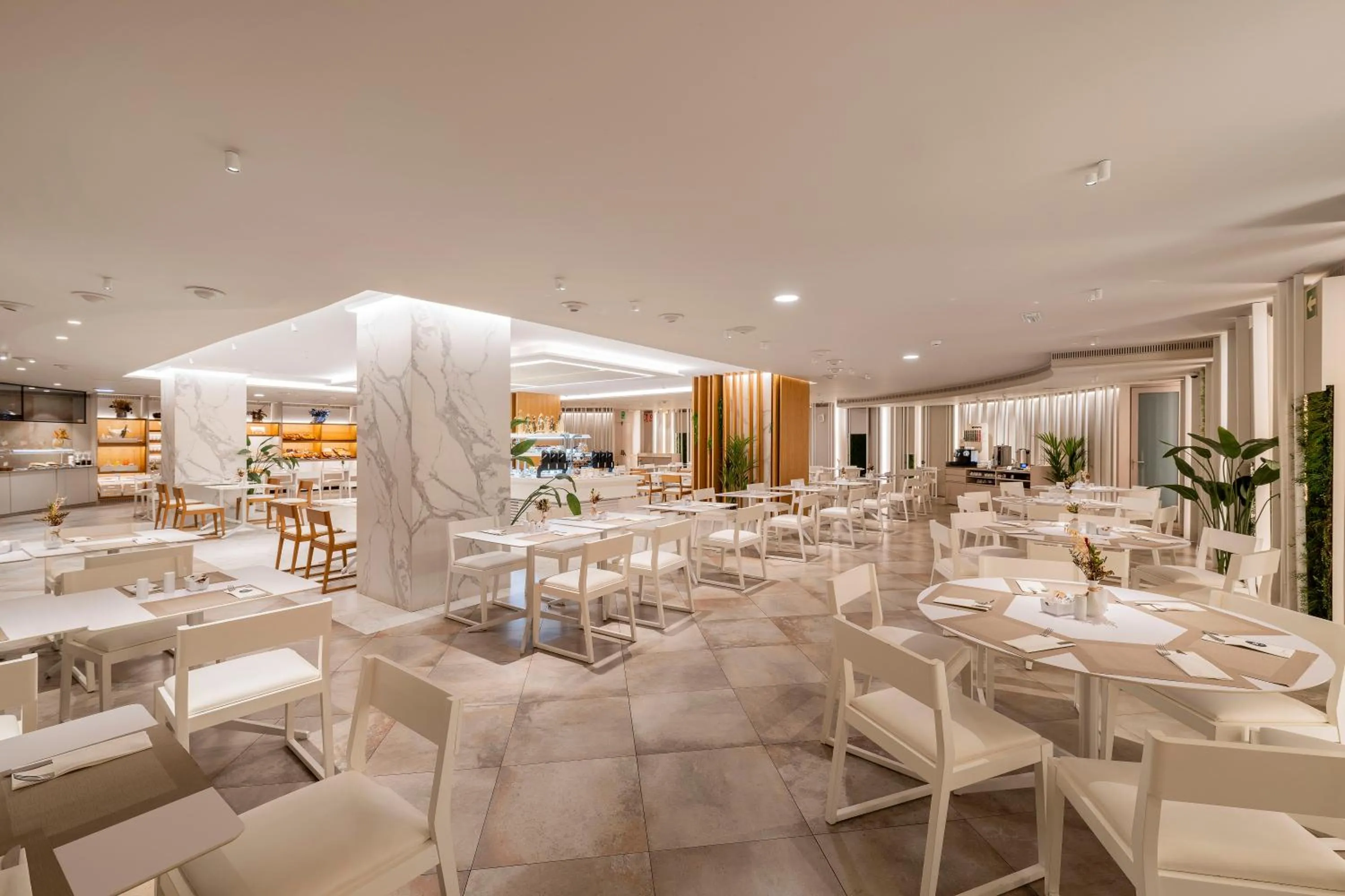 Breakfast in SH Valencia Palace