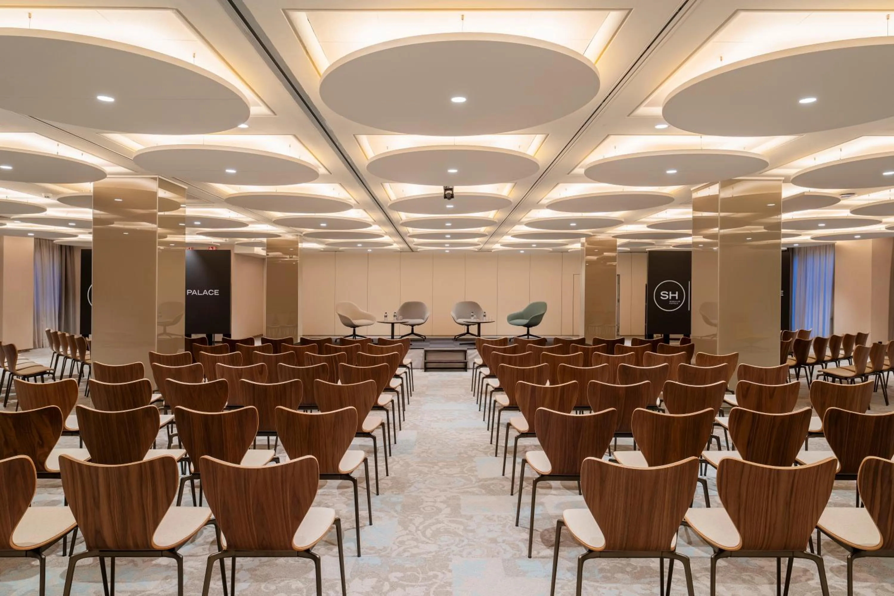 Meeting/conference room in SH Valencia Palace