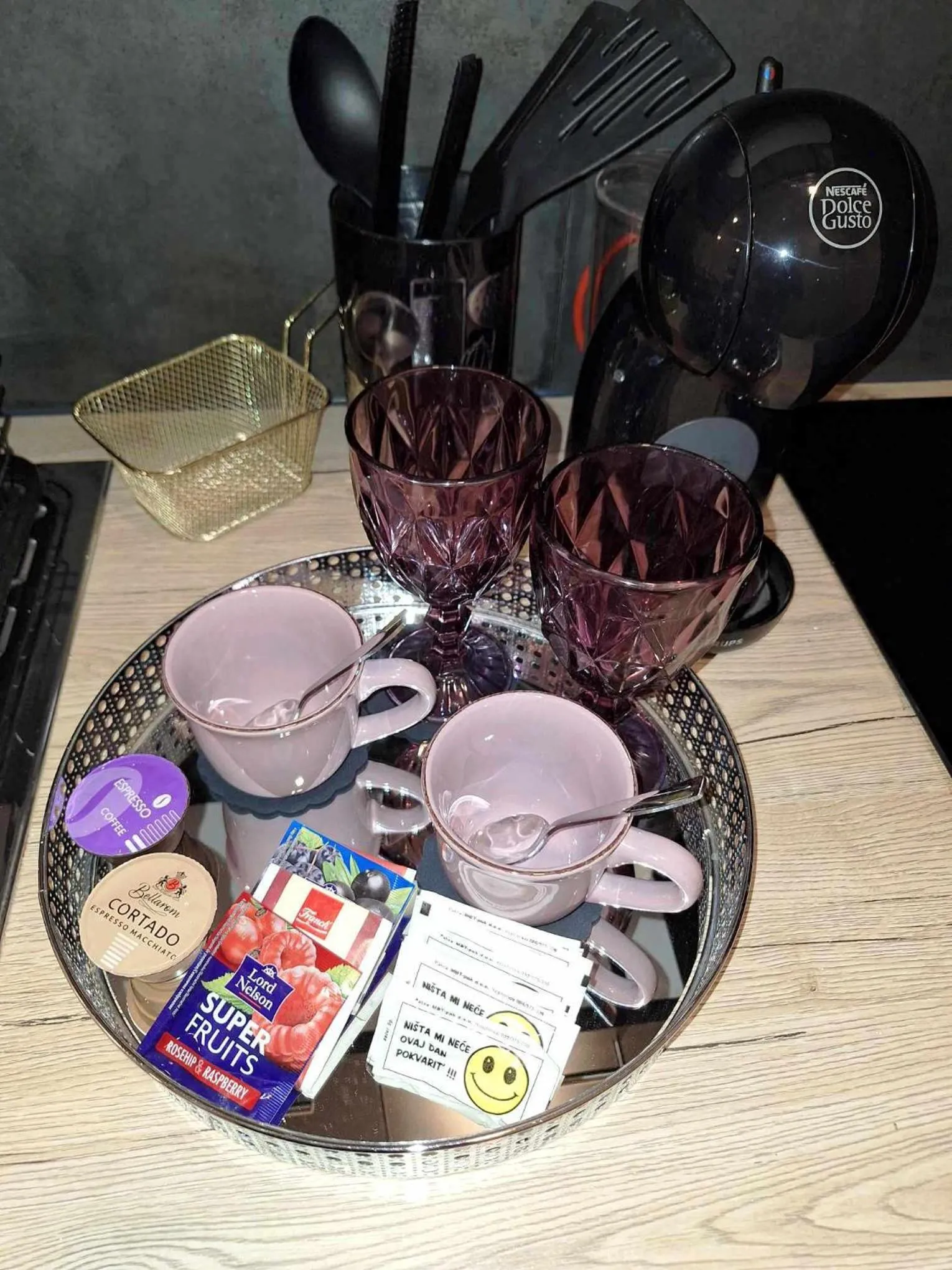 Coffee/tea facilities in Arcobaleno Apartments & Rooms