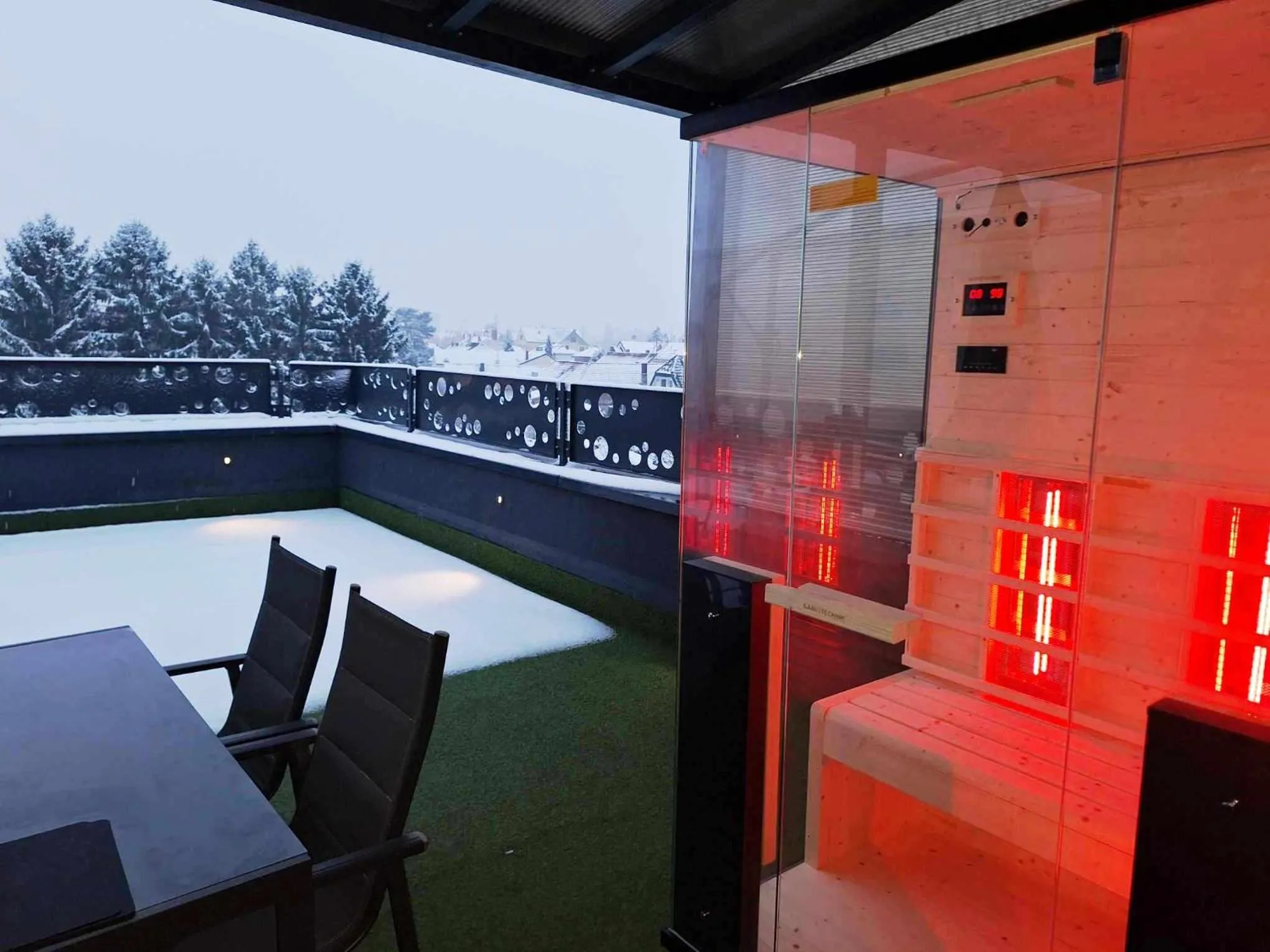 Sauna in Arcobaleno Apartments & Rooms