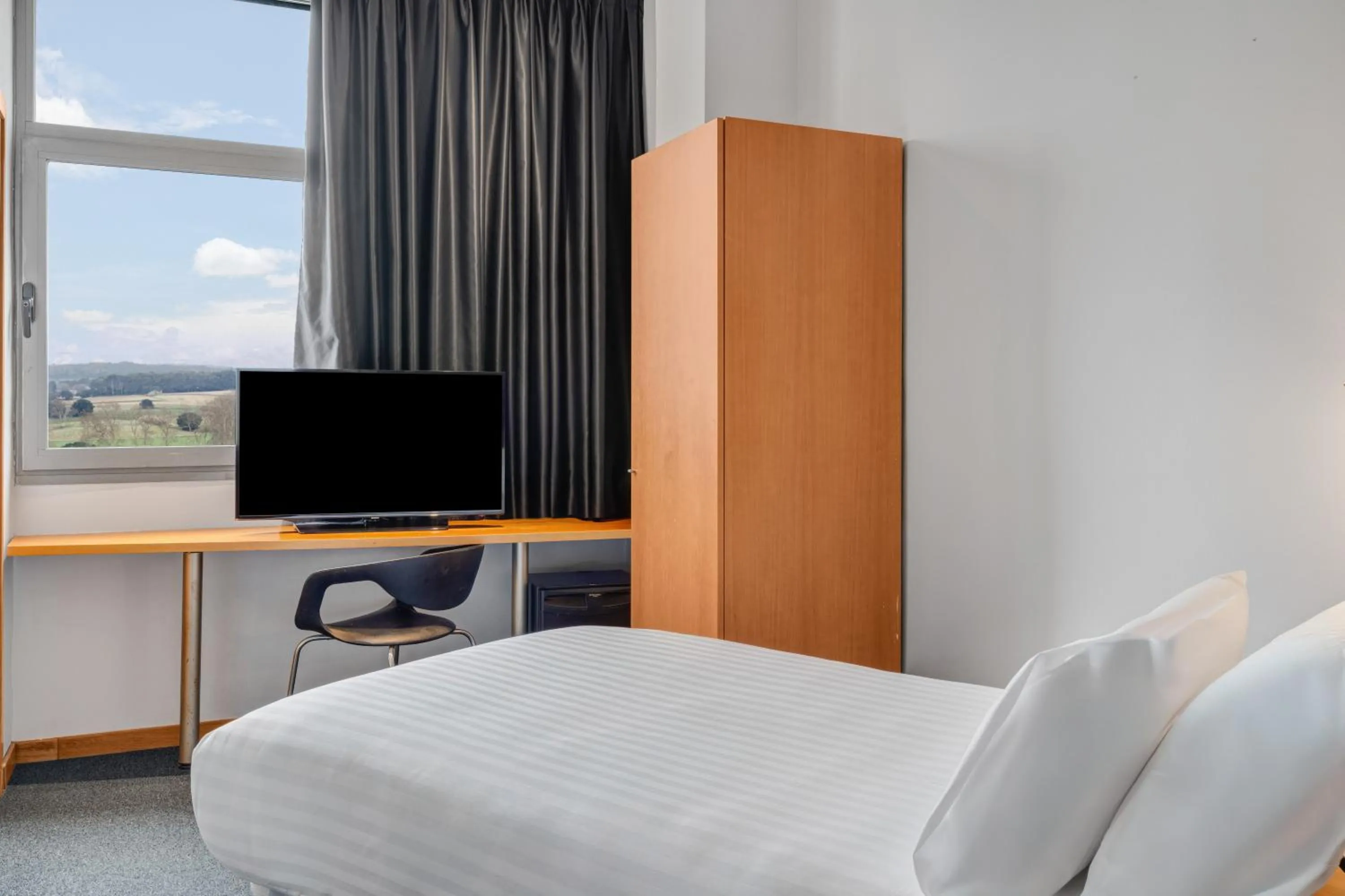 Bed in B&B HOTEL Barcelona Mollet Porta de Gallecs