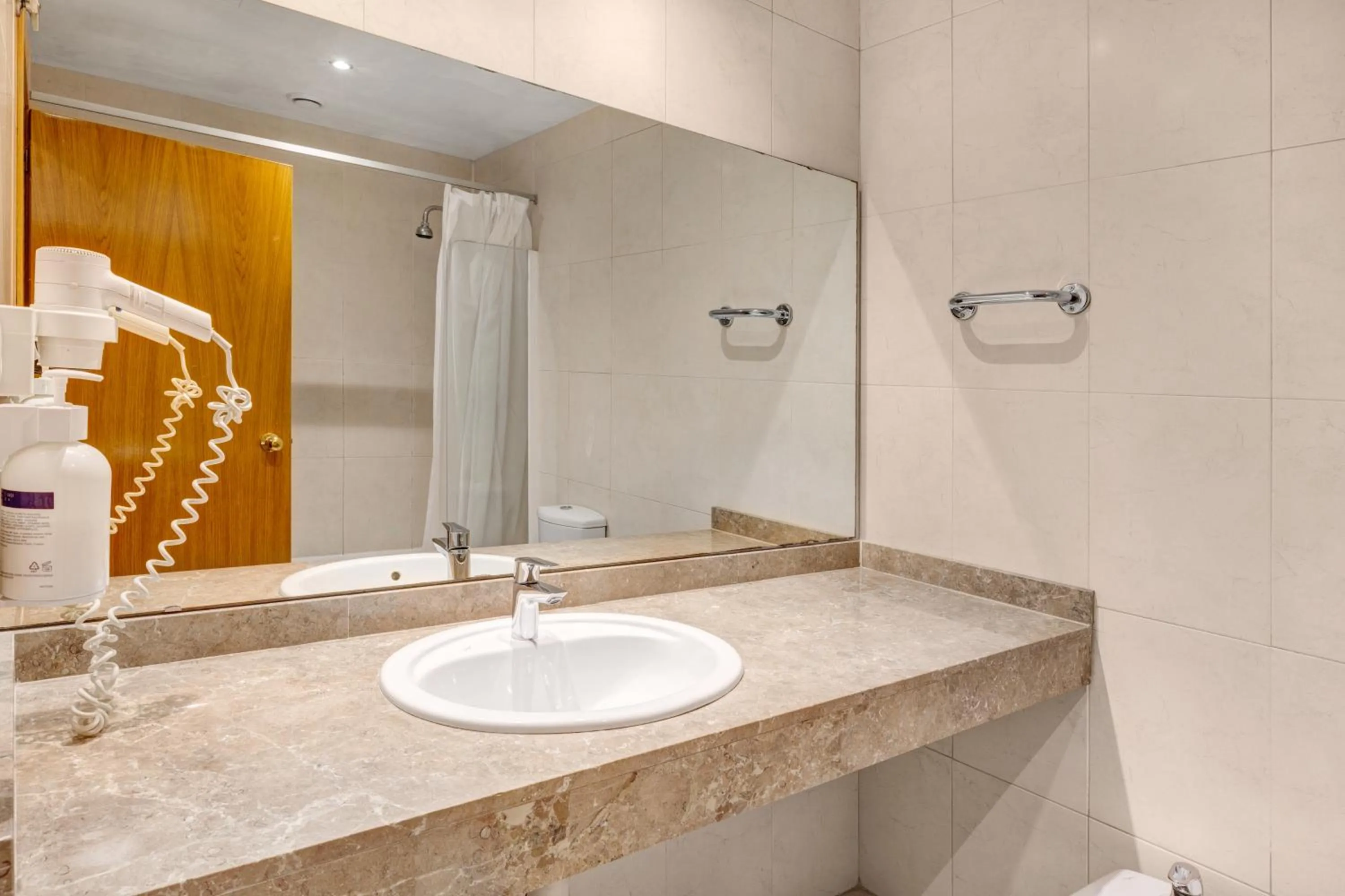 B&B HOTEL Barcelona Mollet Porta de Gallecs