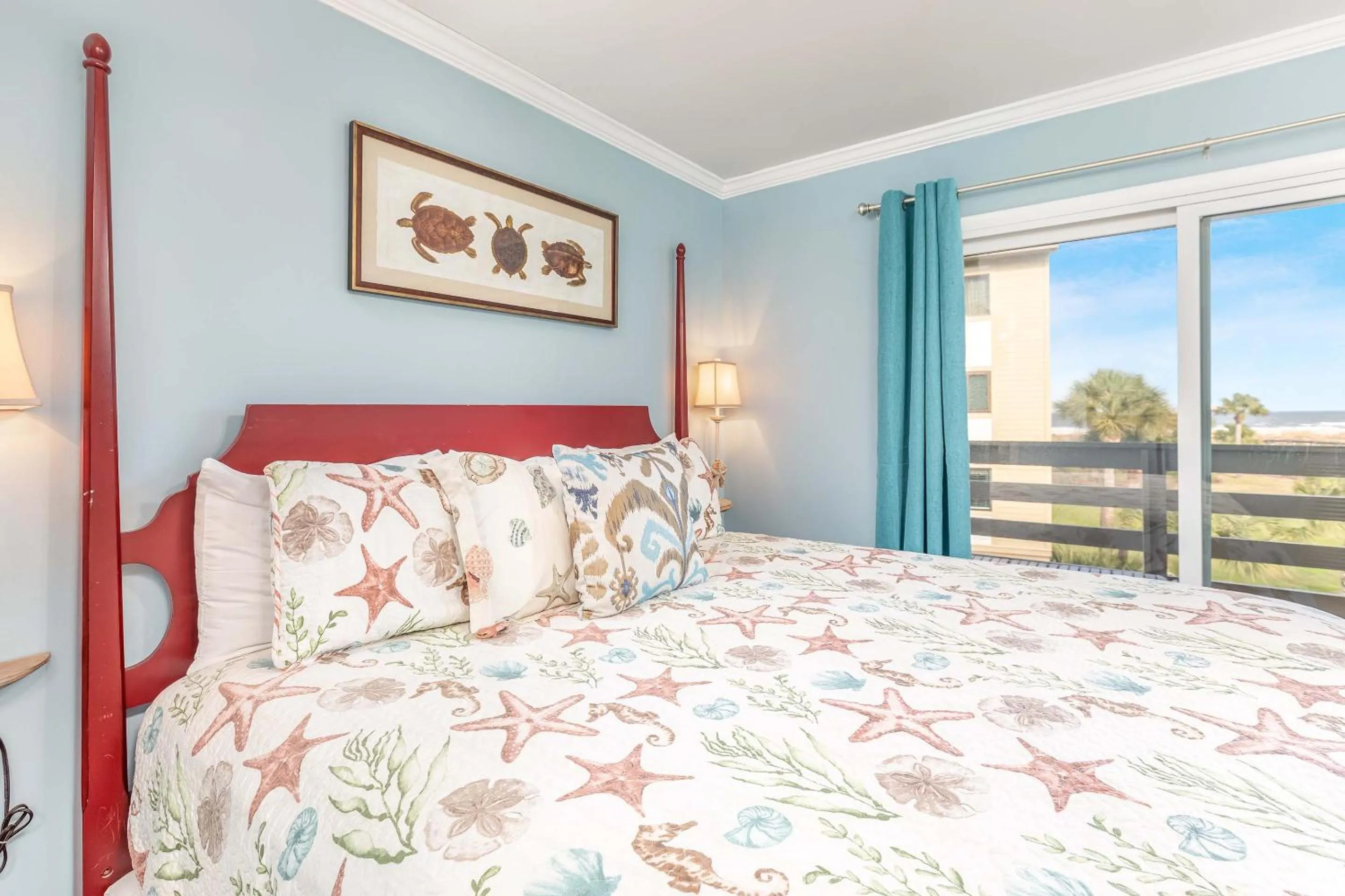 Bed in Lighthouse Point 29B