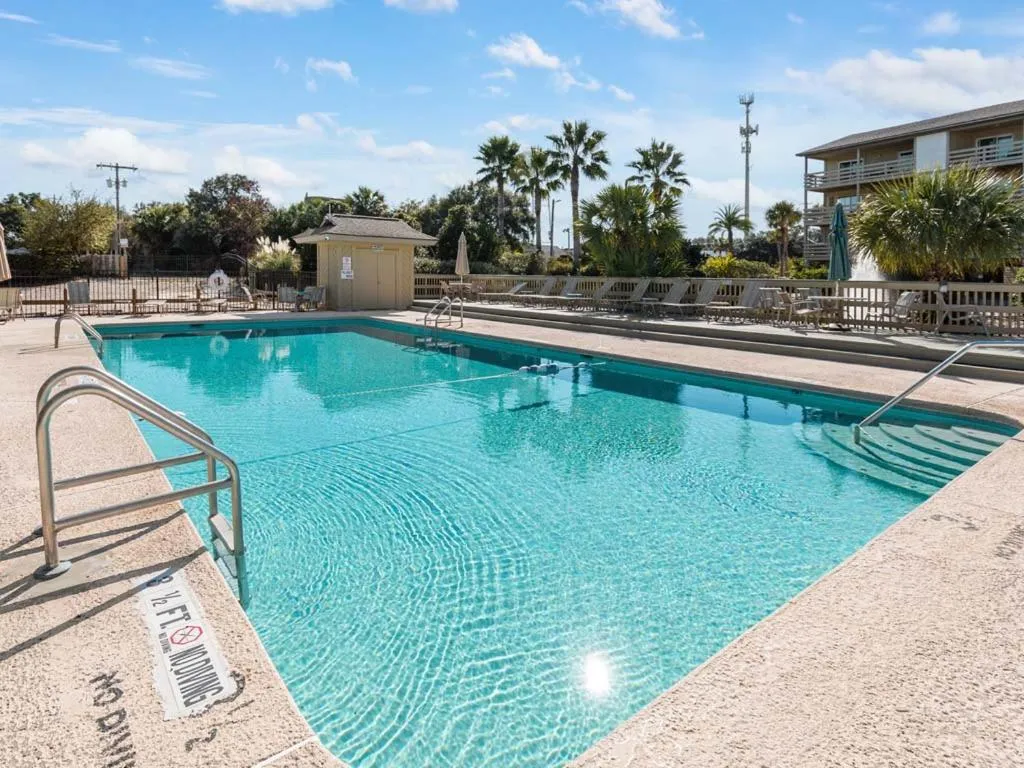 Lighthouse Point 29B