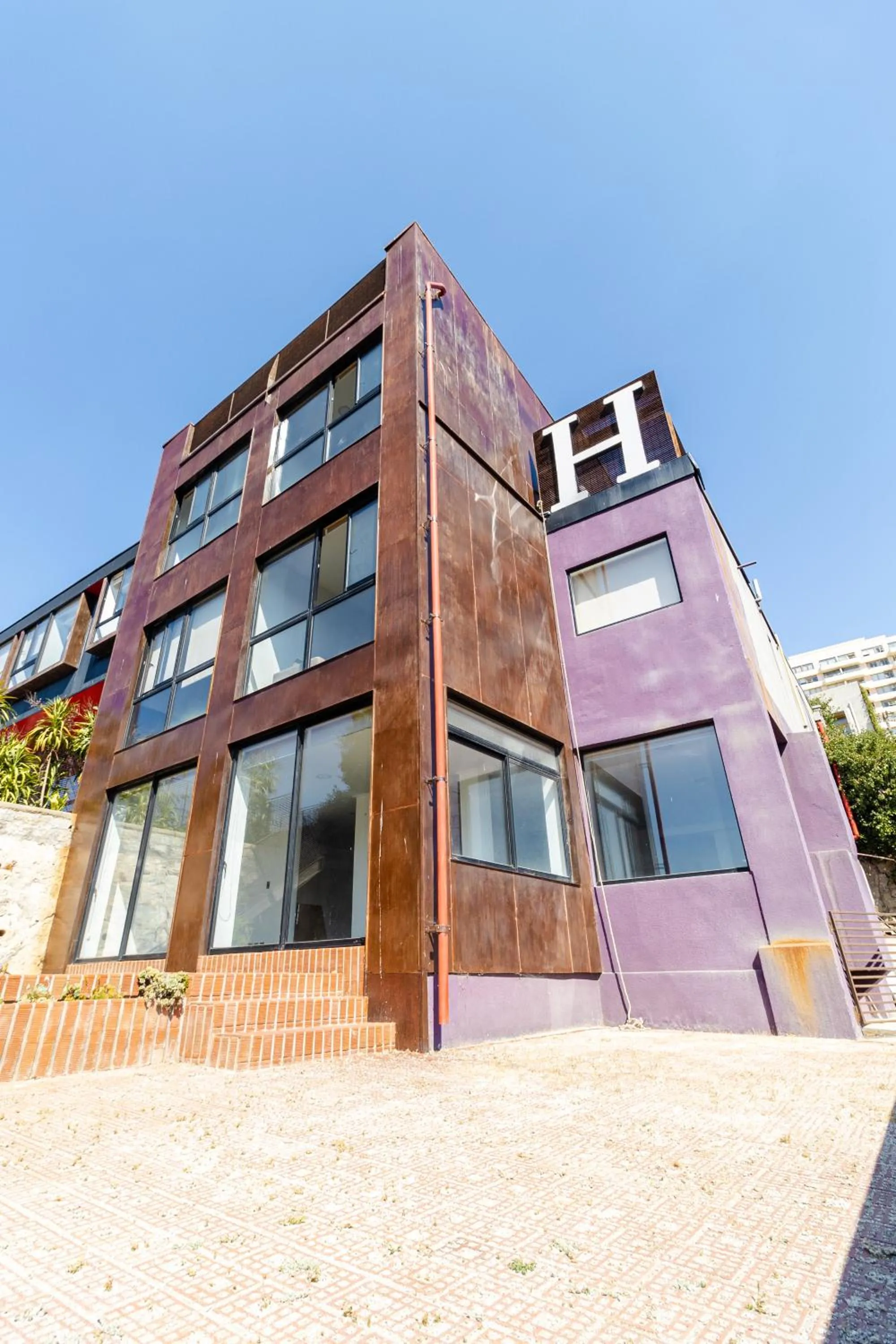 Property building in Hotel Boutique Ossido Nero