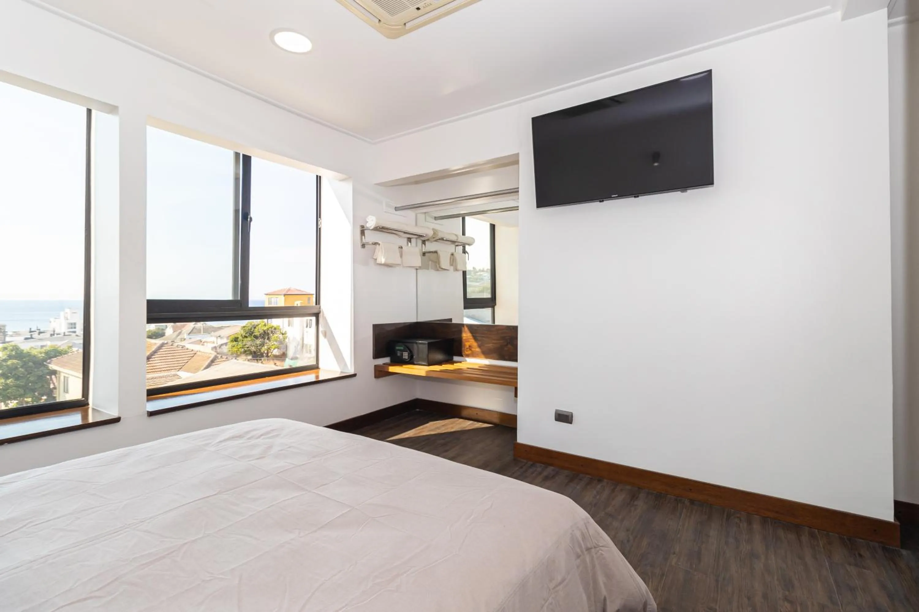 Communal lounge/ TV room, Bed in Hotel Boutique Ossido Nero