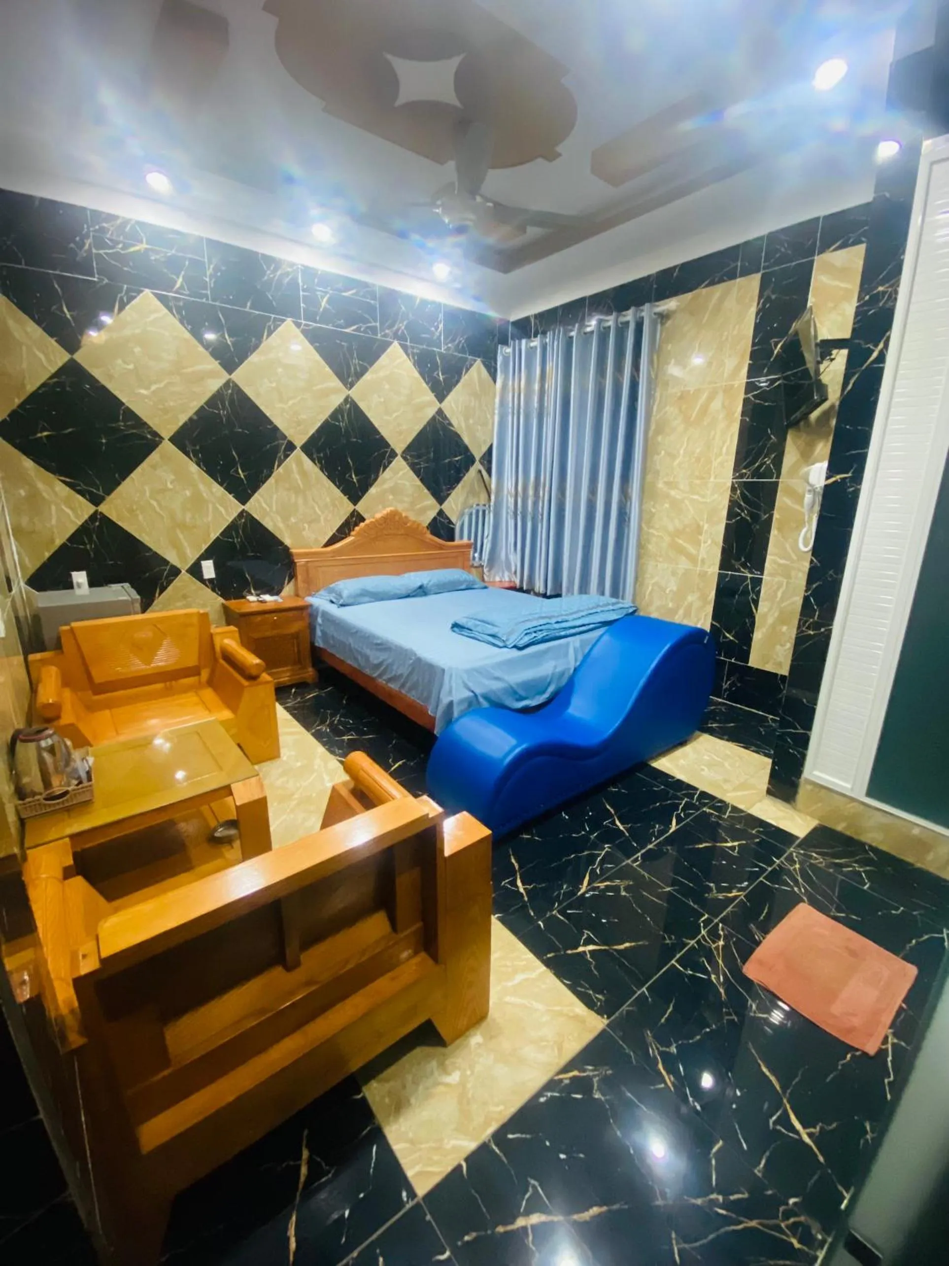 Bedroom, Bed in Khách Sạn Khánh Bình - Bình Dương