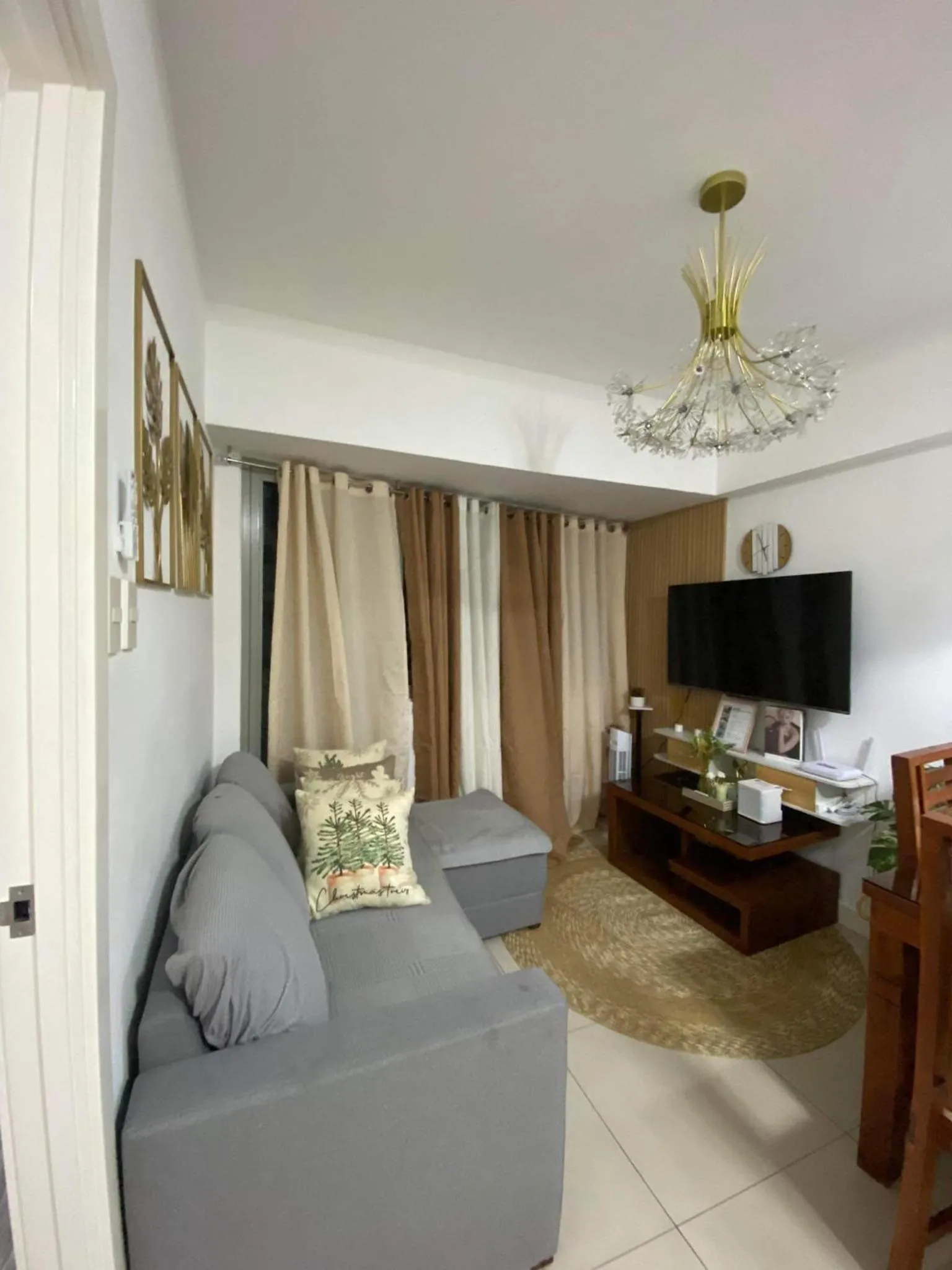 The Residences at Commonwealth by Century