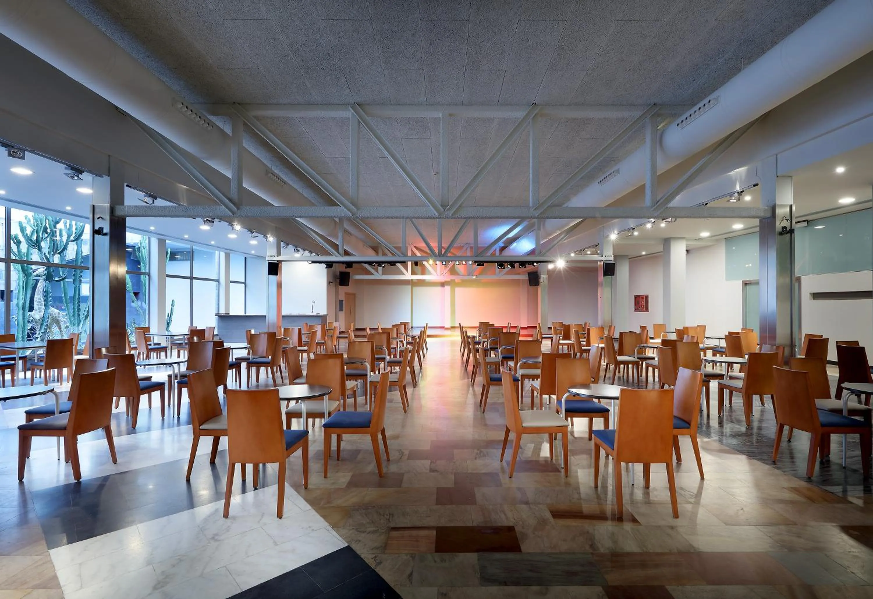 Restaurant/places to eat in Eurostars Las Salinas