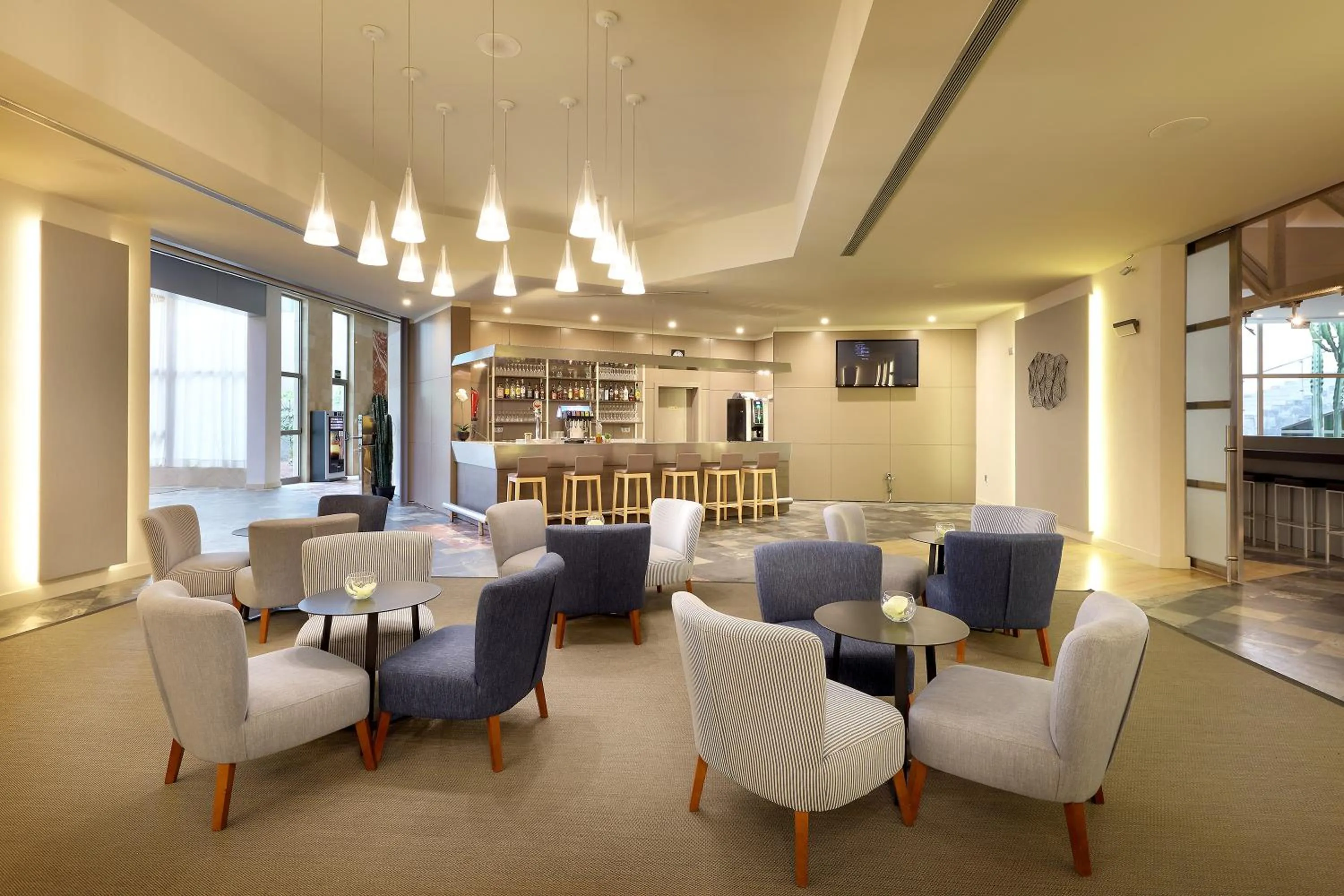 Lounge or bar in Eurostars Las Salinas