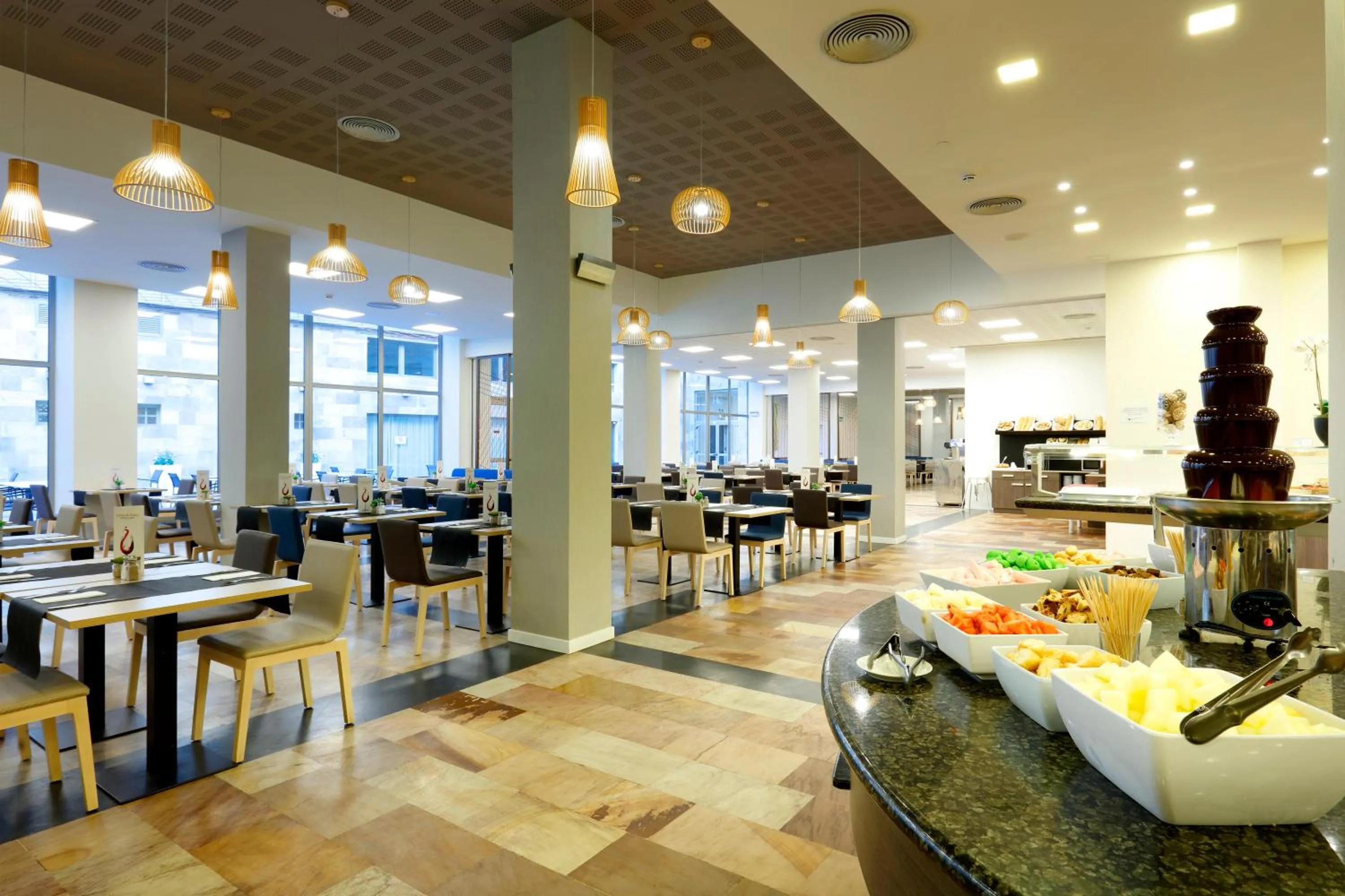 Restaurant/places to eat in Eurostars Las Salinas