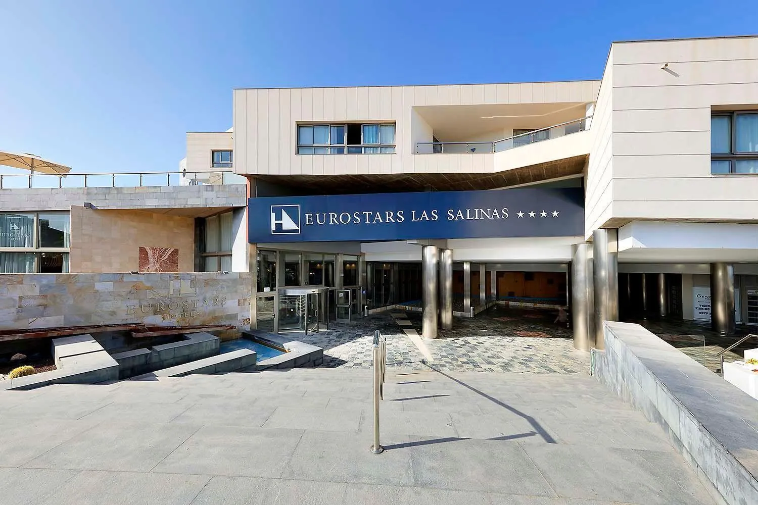 Facade/entrance in Eurostars Las Salinas