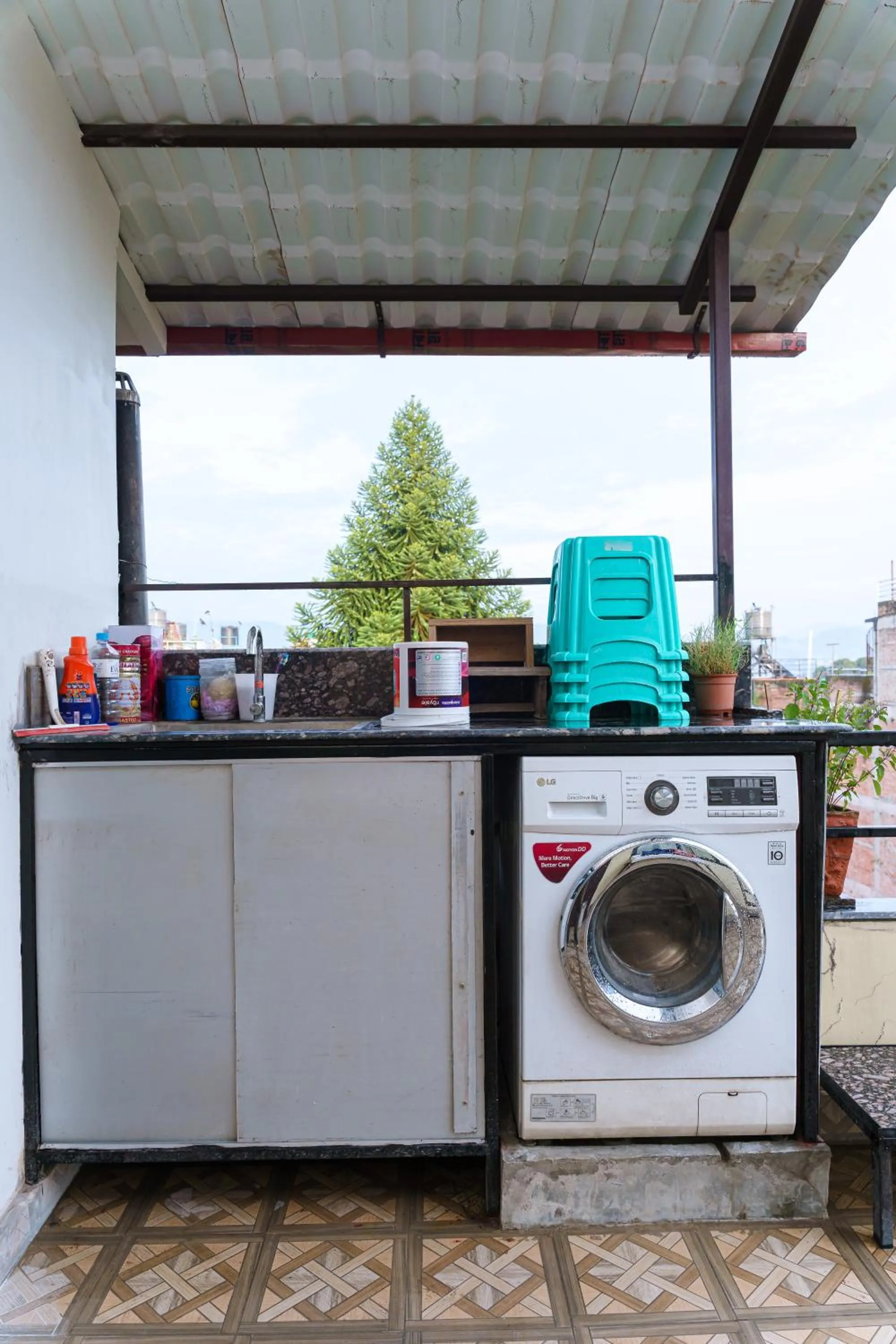 washing machine in Sweet Inn