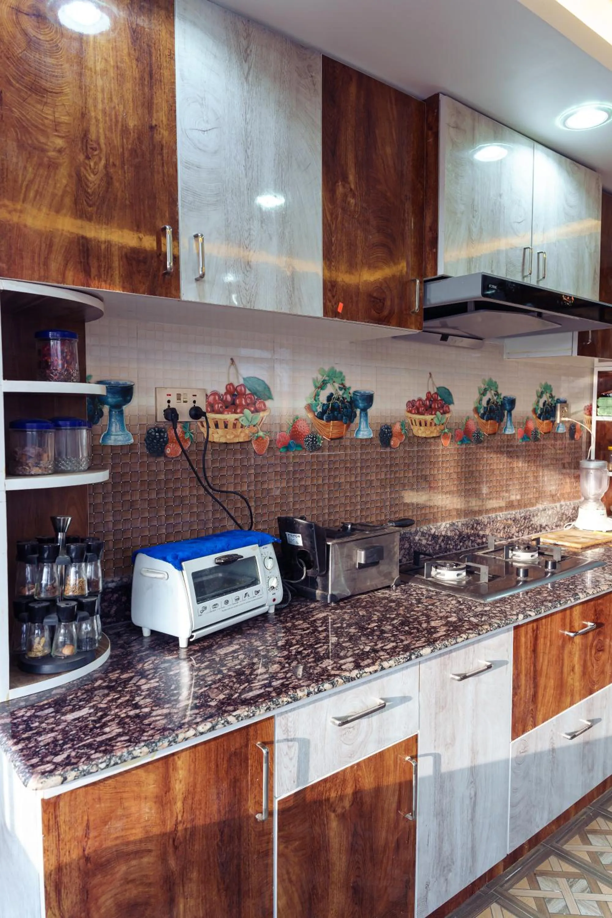 Kitchen or kitchenette in Sweet Inn