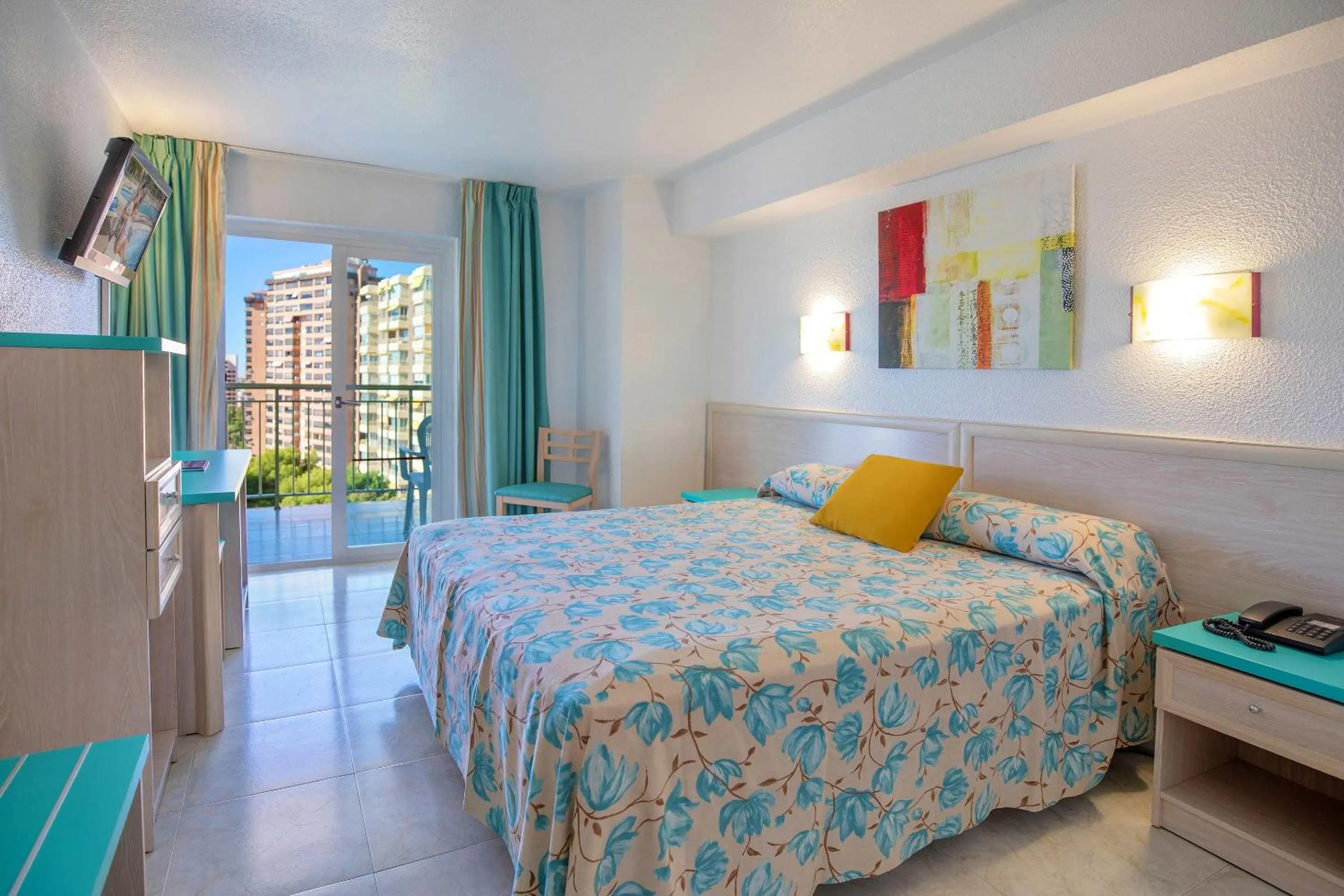 Photo of the whole room, Bed in Hotel Servigroup Torre Dorada
