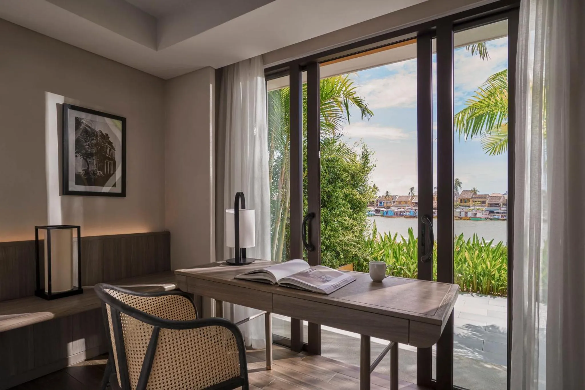 Photo of the whole room in Moire Hoi An, Vignette Collection by IHG