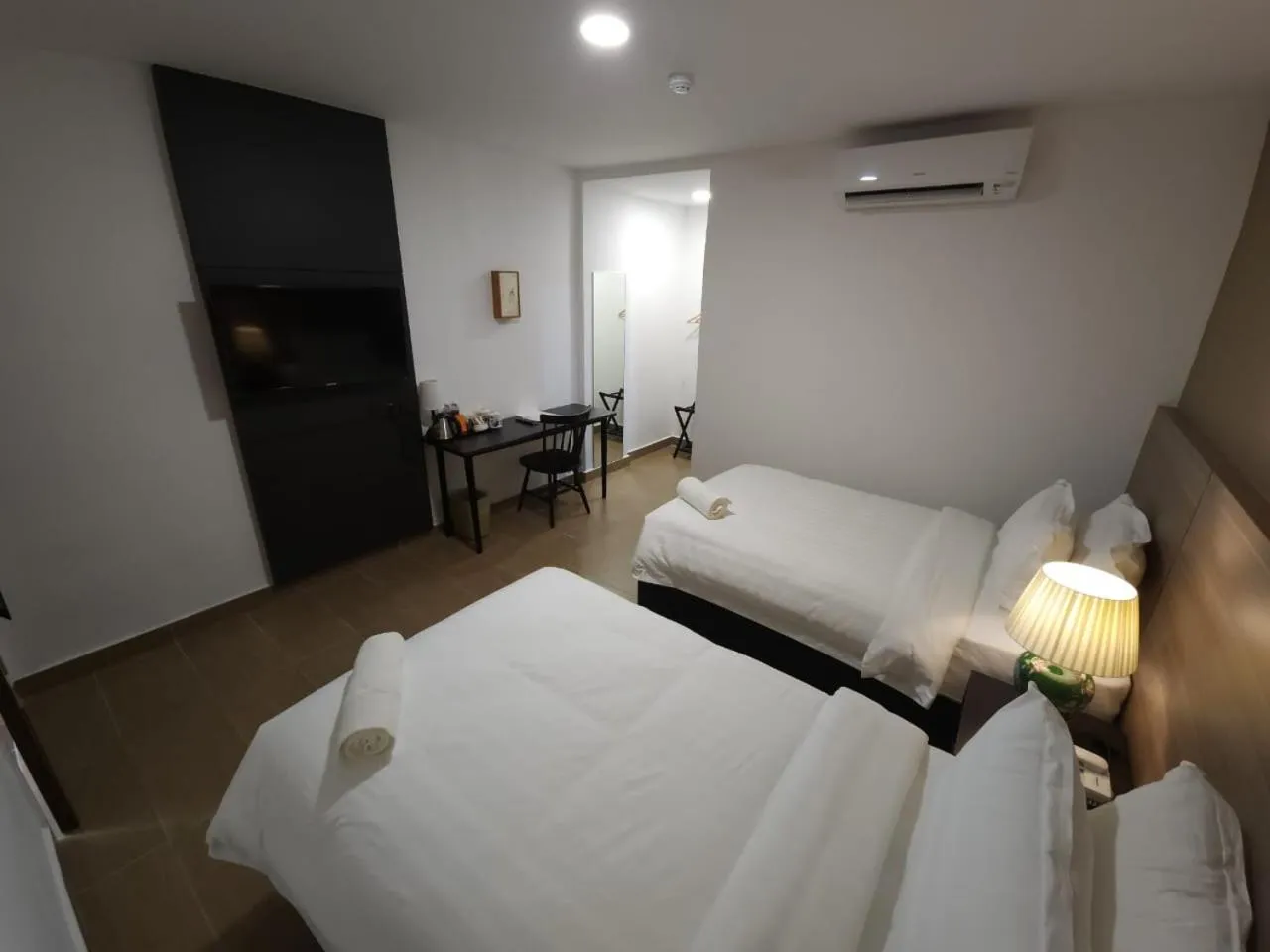 TV and multimedia, Bed in Yu Hotel Chinatown