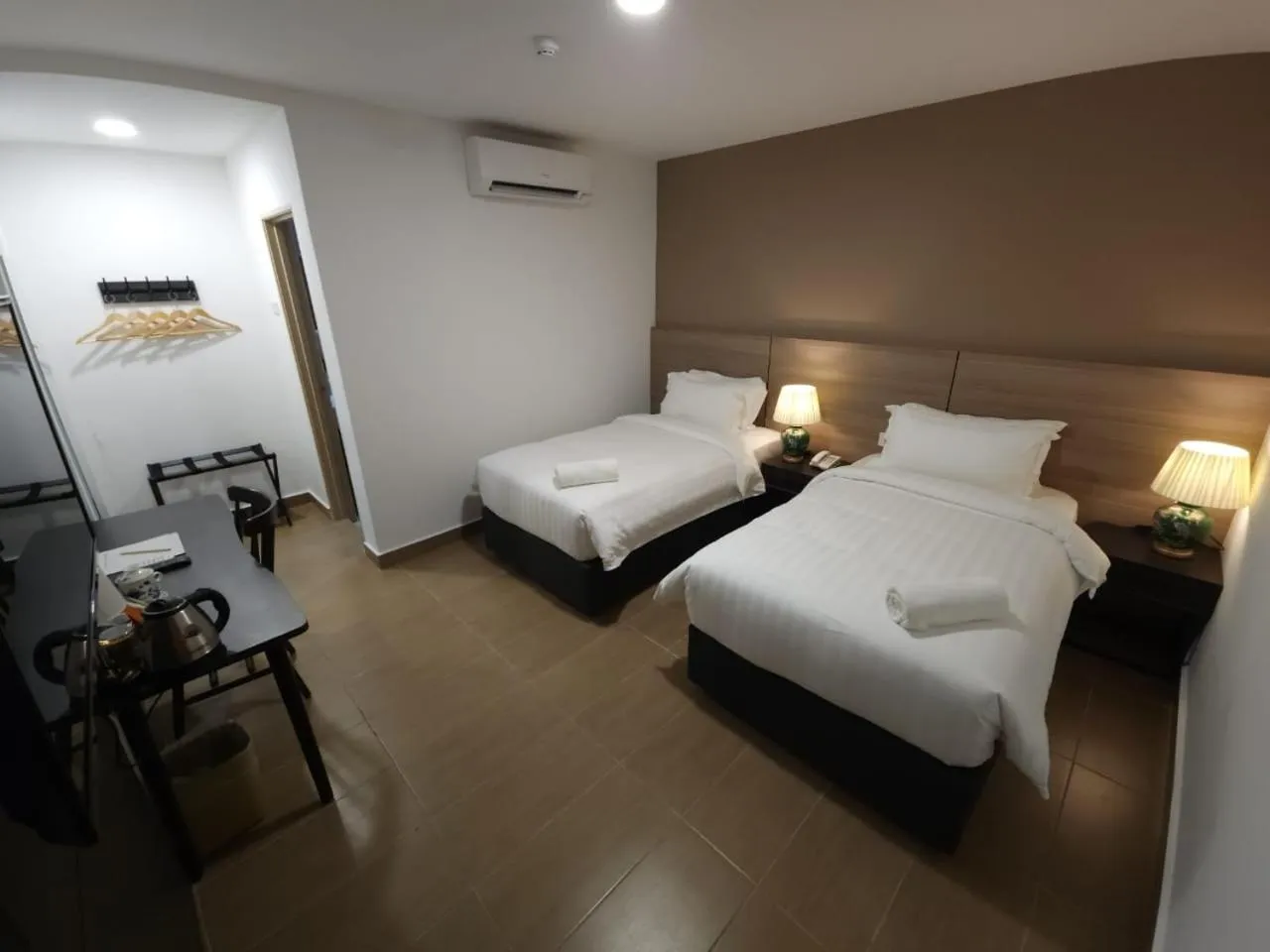 Bedroom, Bed in Yu Hotel Chinatown