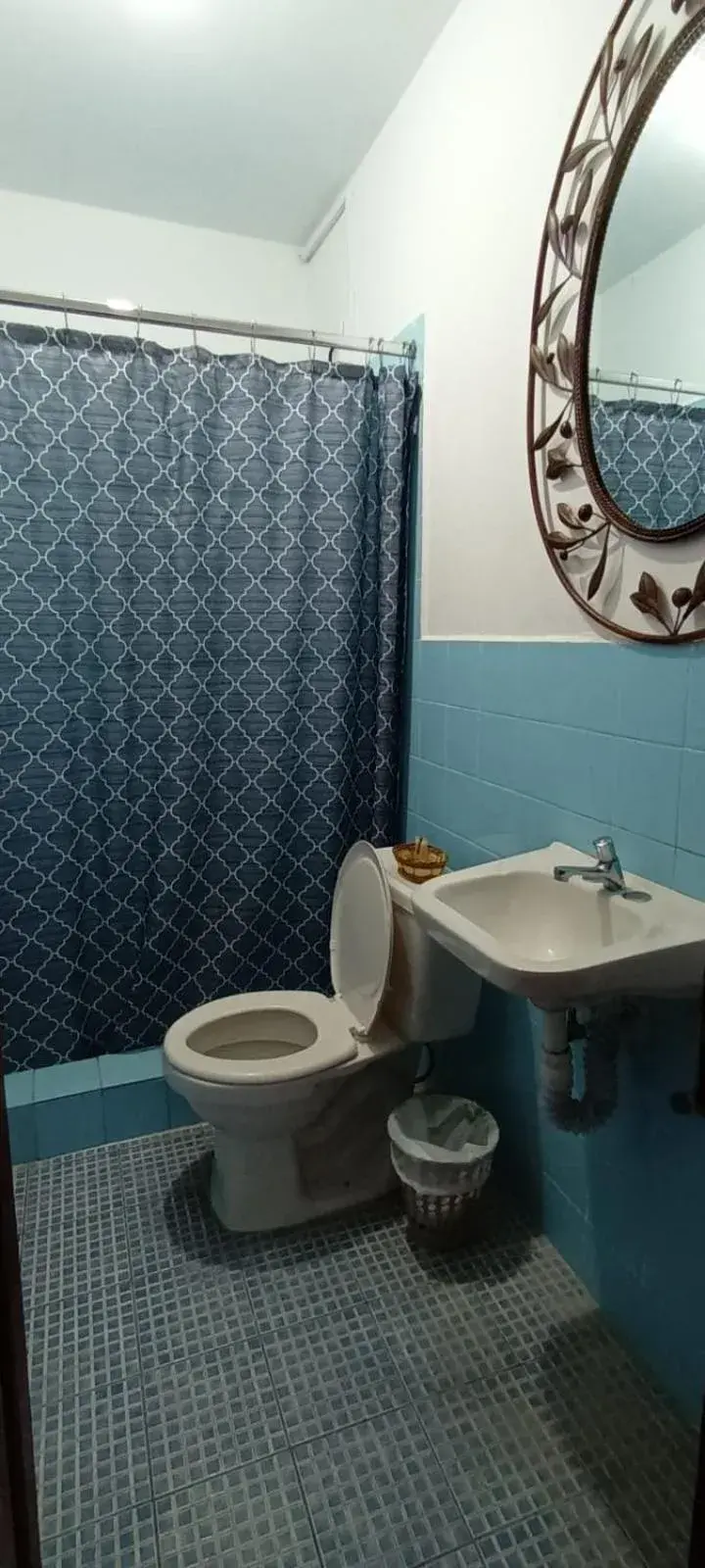 Double Room with Private Bathroom in Hotel San Sebastián Double Room with Private Bathroom in Hotel San Sebastián