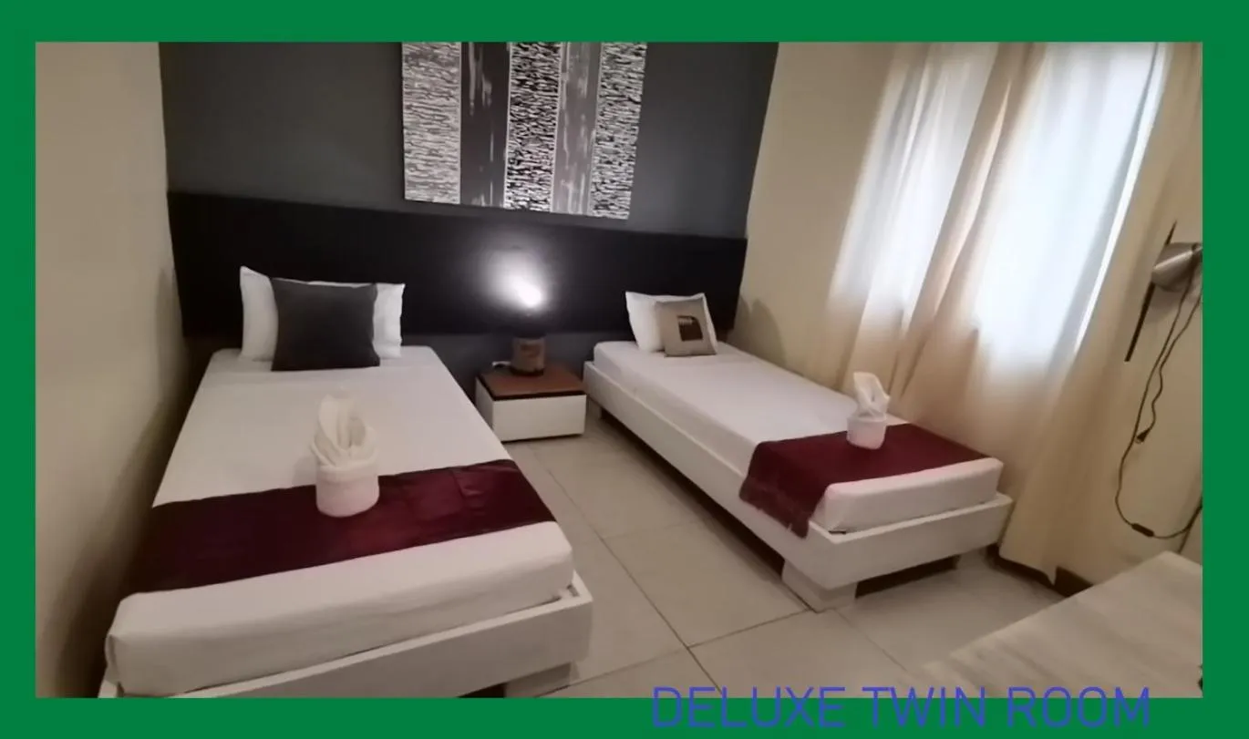 Coron town travellers inn