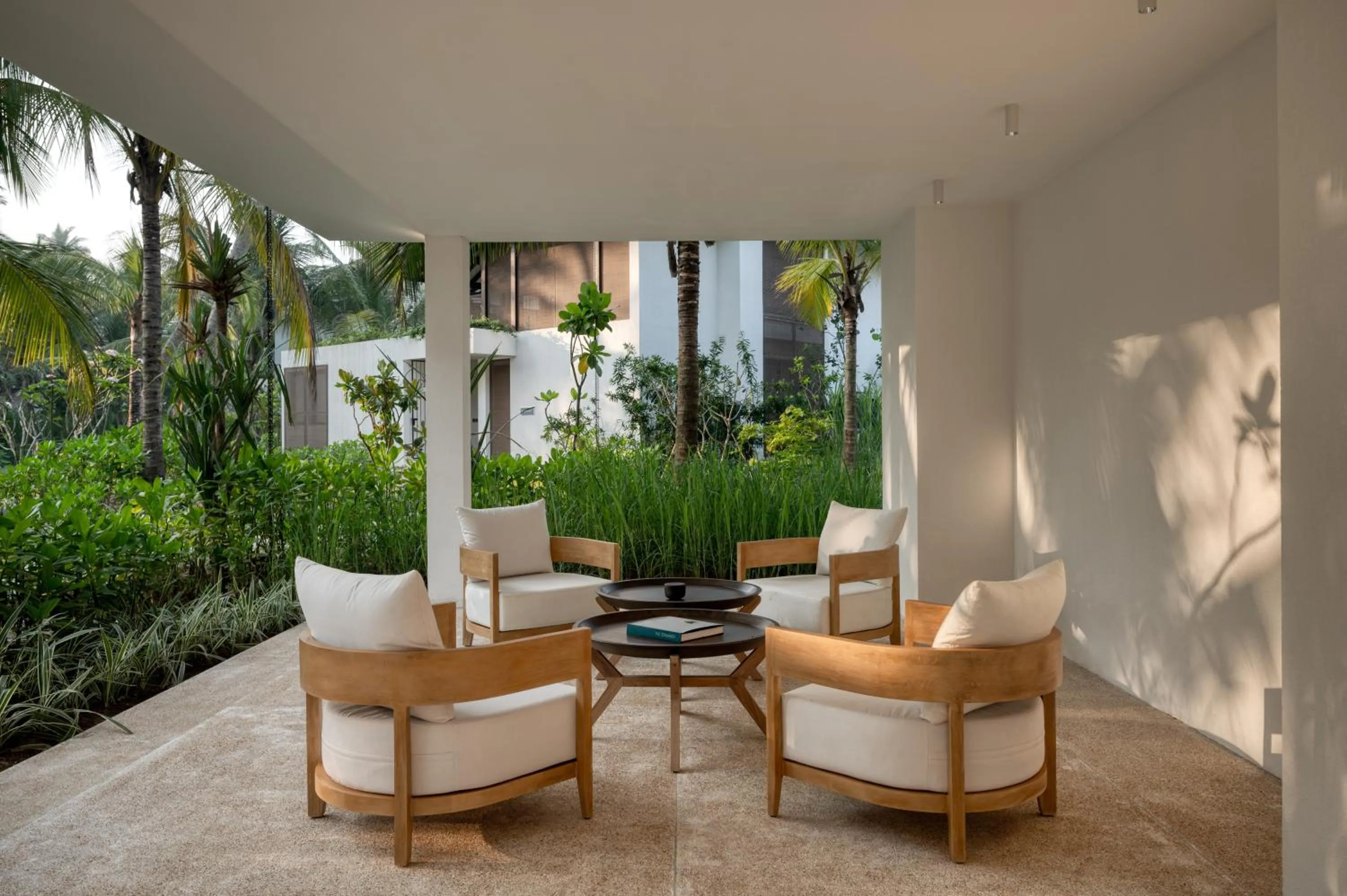 Seating area in Ahu Bay