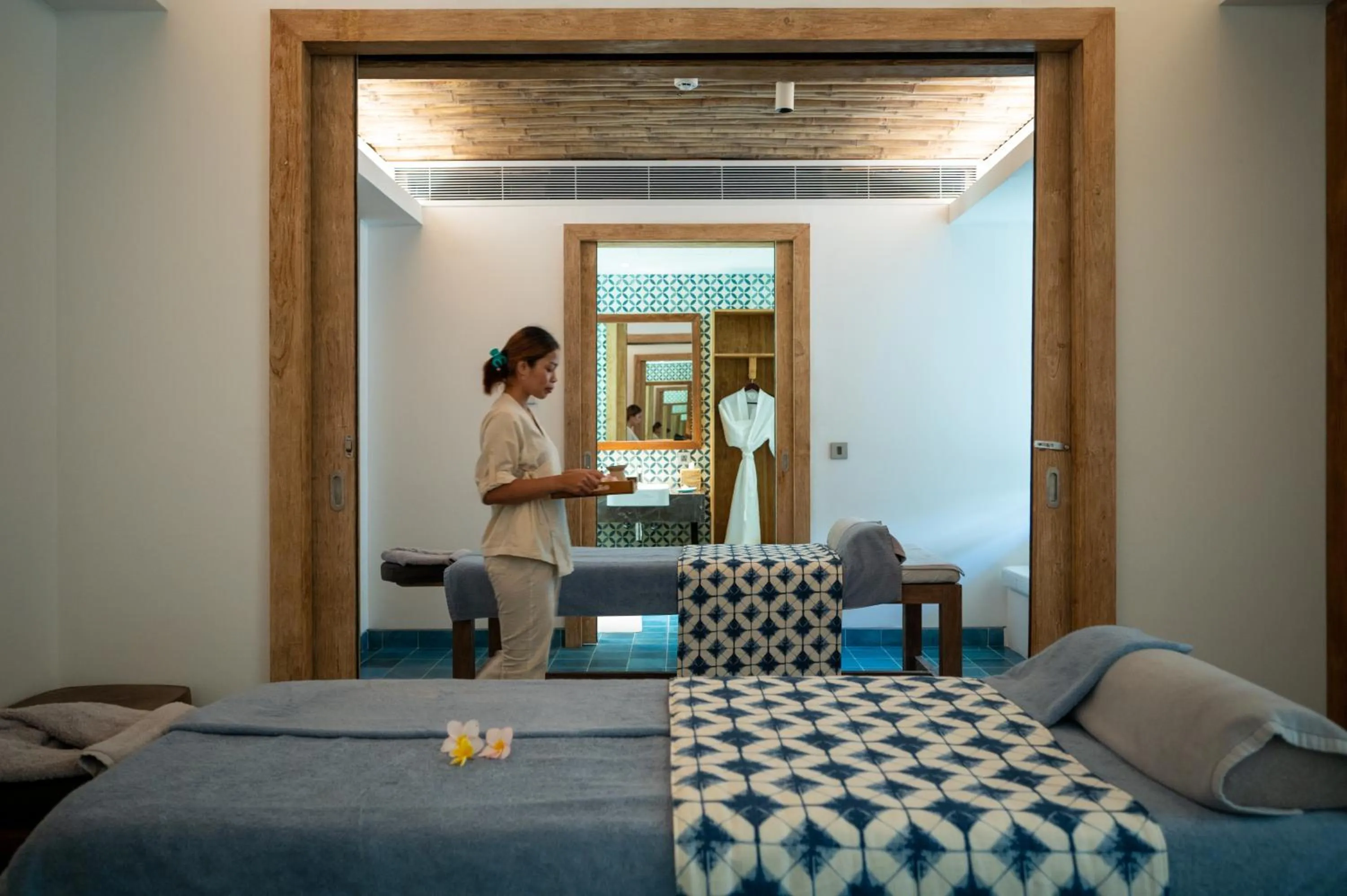 Massage, Bed in Ahu Bay