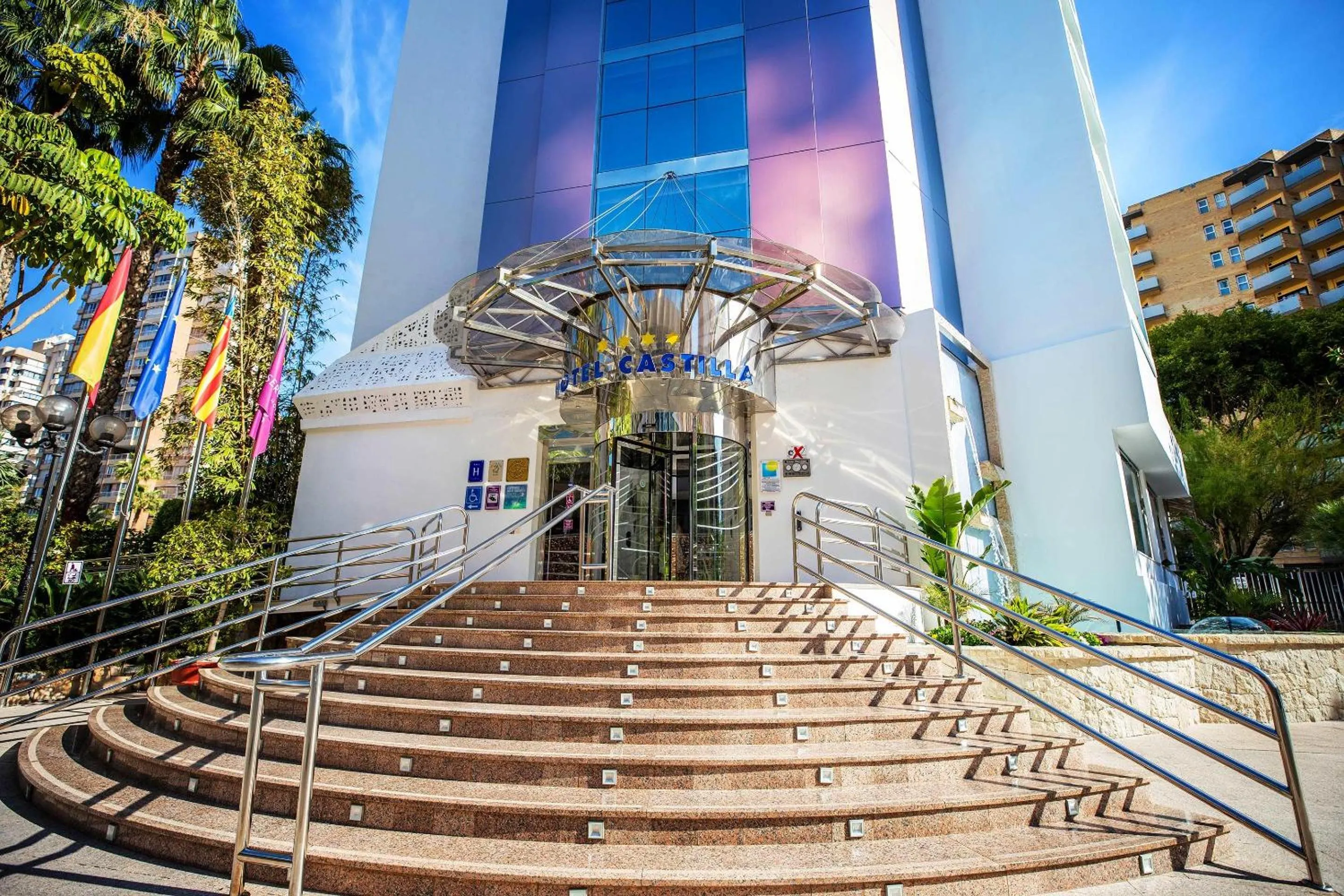 Property building in Hotel Servigroup Castilla