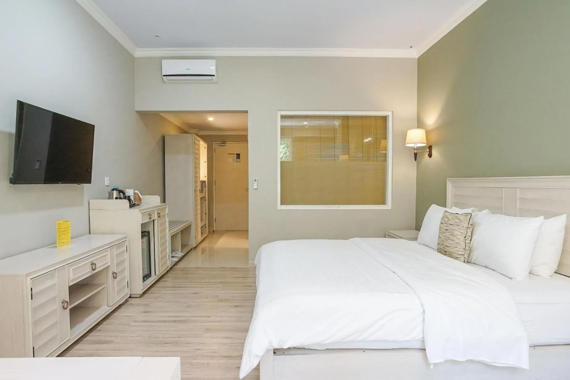 Bedroom, Bed in Hotel Villa Emitta