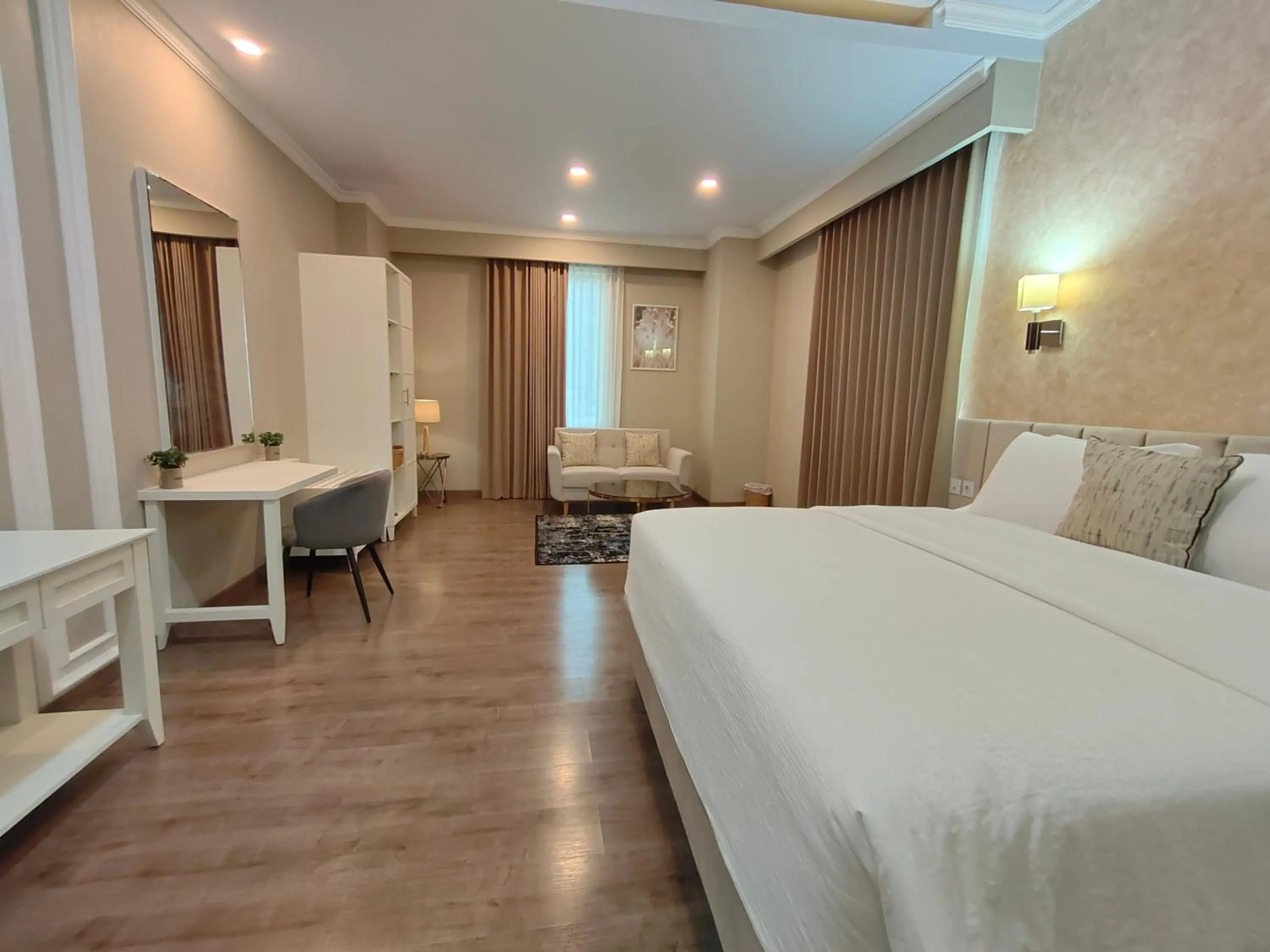 Bedroom, Bed in Hotel Villa Emitta