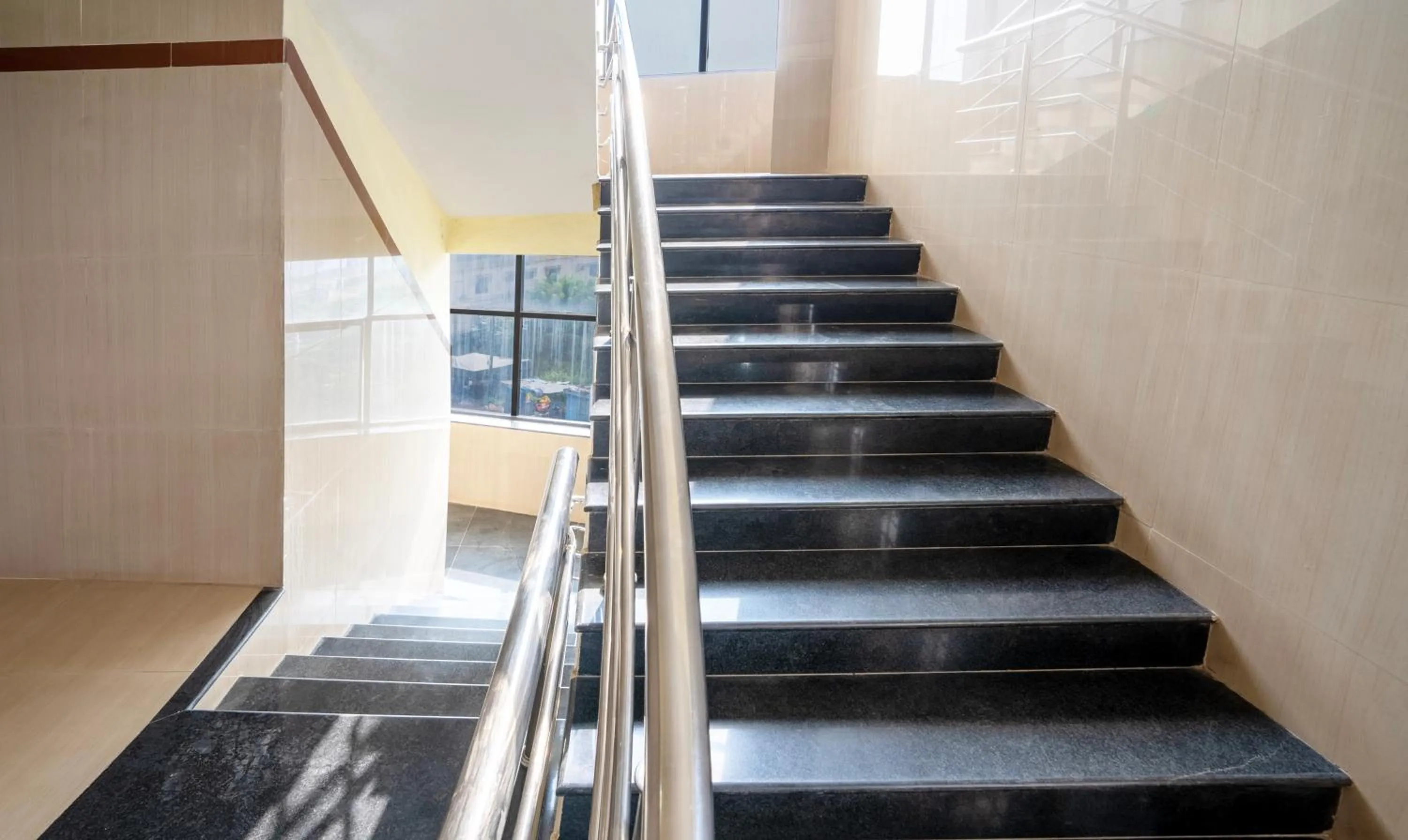 Lobby or reception in Itsy Hotels Vijaya Residency