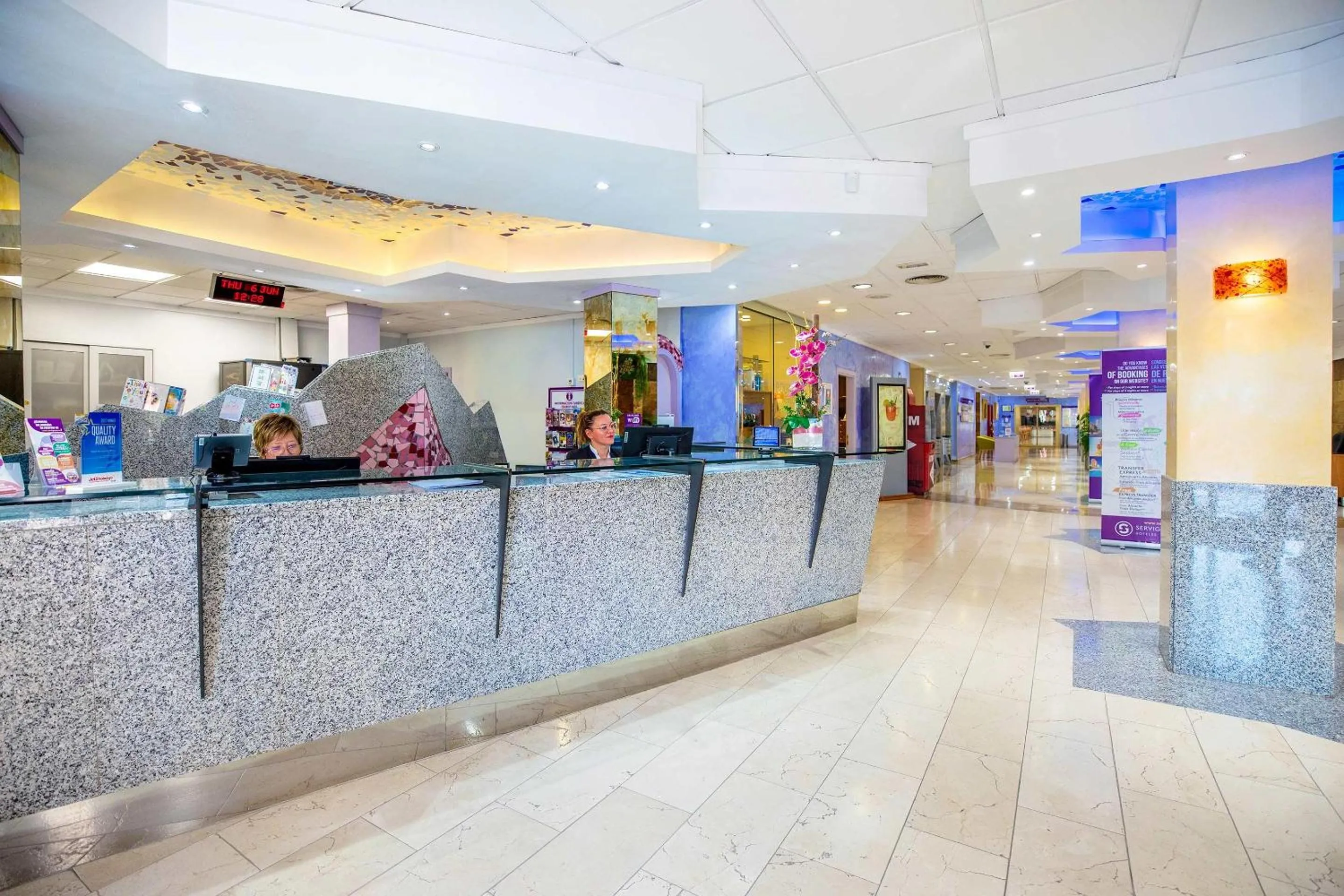 Lobby or reception in Hotel Servigroup Nereo