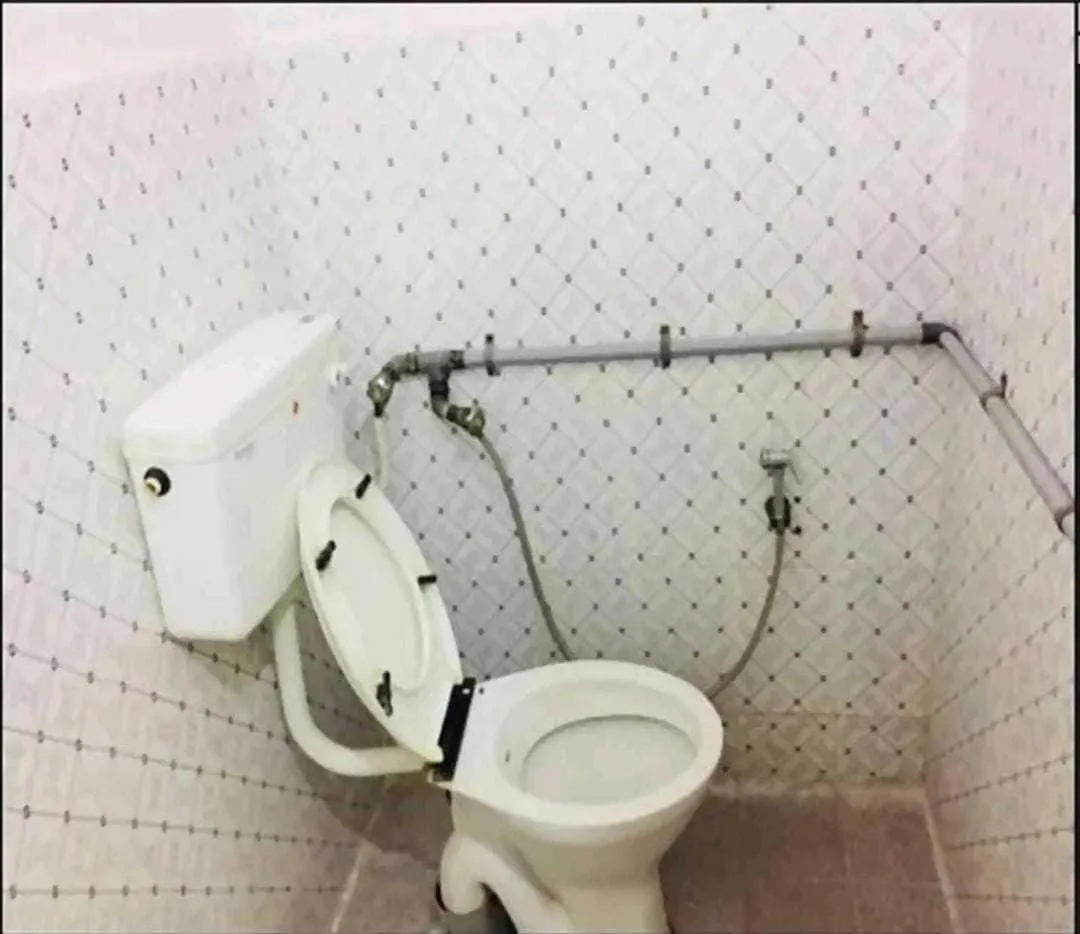 Bathroom in Hotel O SHAPPY INN