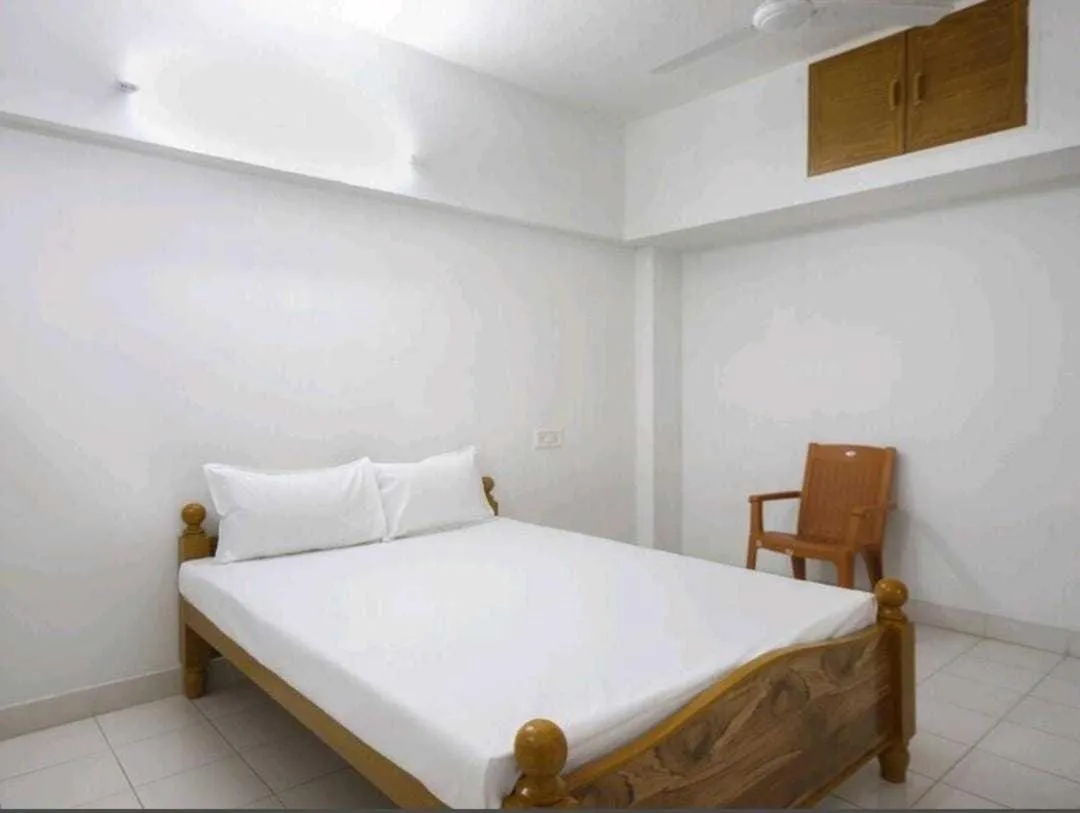 Bedroom, Bed in Hotel O SHAPPY INN KOYAMBEDU