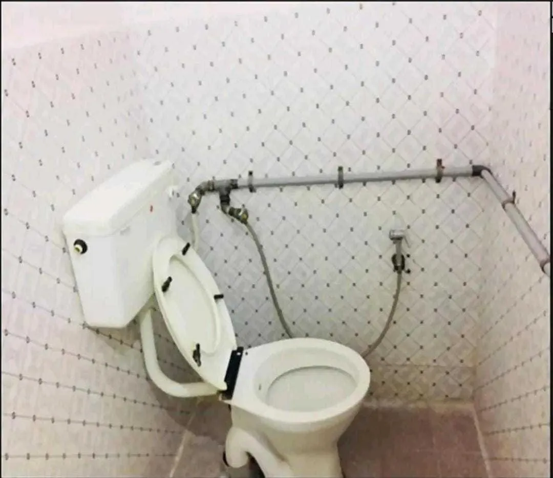 Bathroom in Hotel O SHAPPY INN KOYAMBEDU