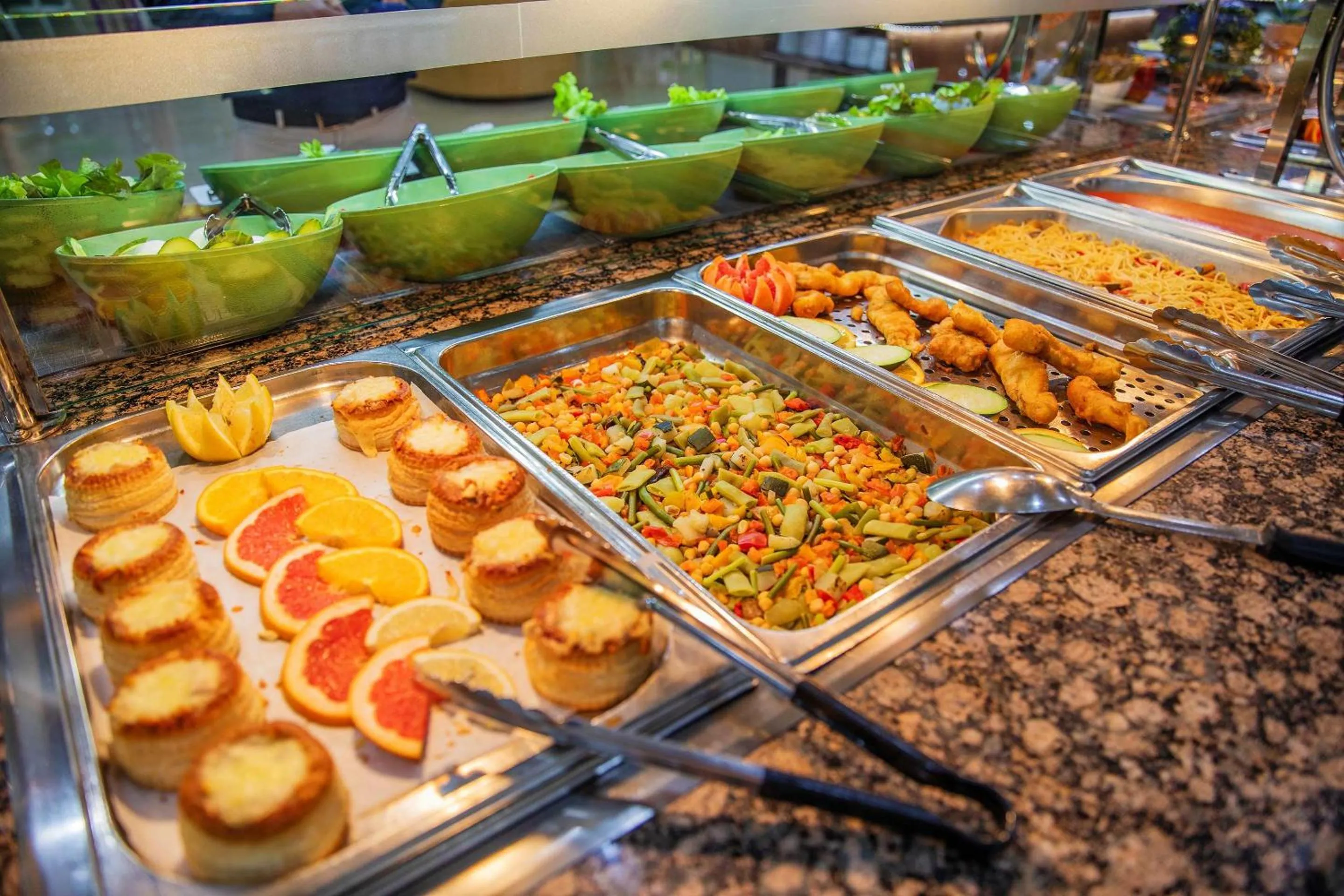 Restaurant/places to eat in Hotel Servigroup Calypso