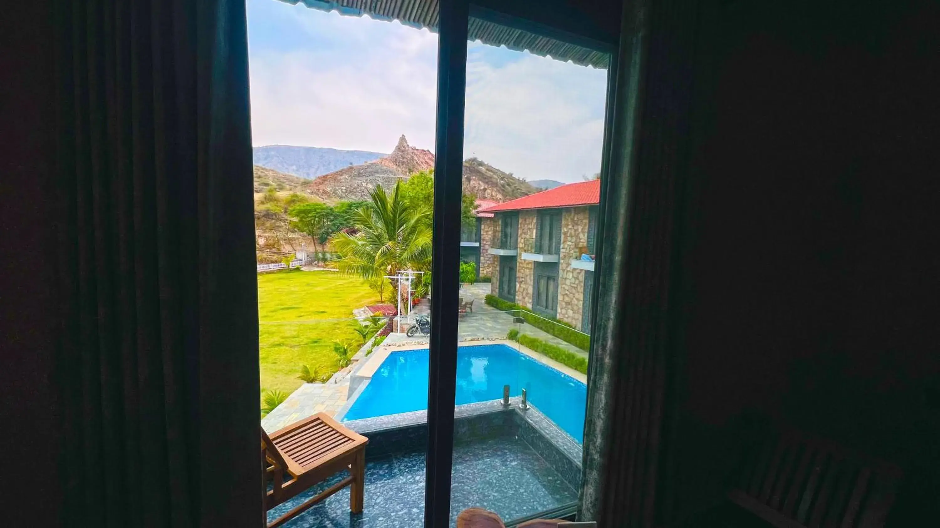 King Room with Balcony in The Divine Hills Resort King Room with Balcony in The Divine Hills Resort