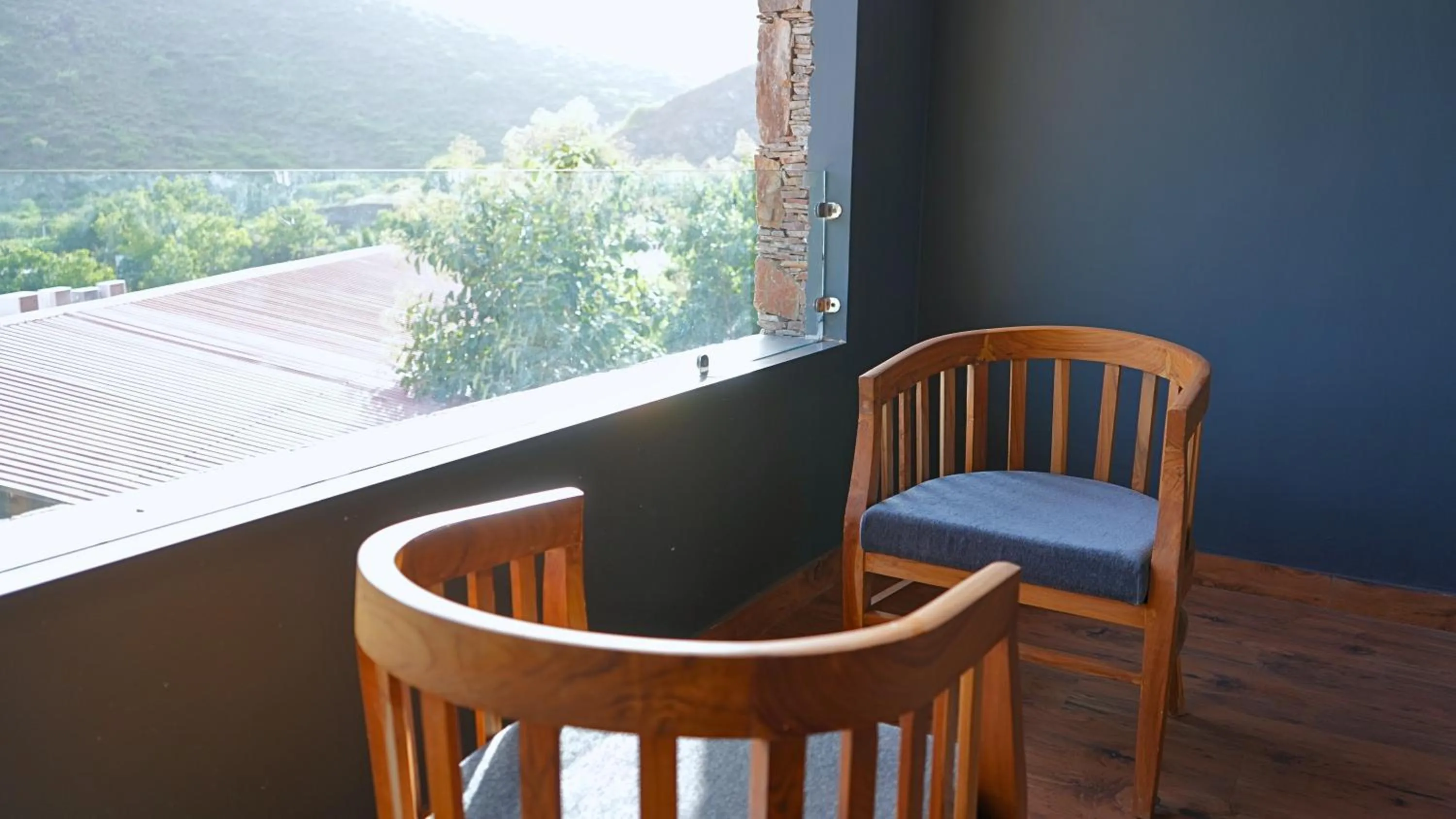 Balcony/Terrace in The Divine Hills Resort