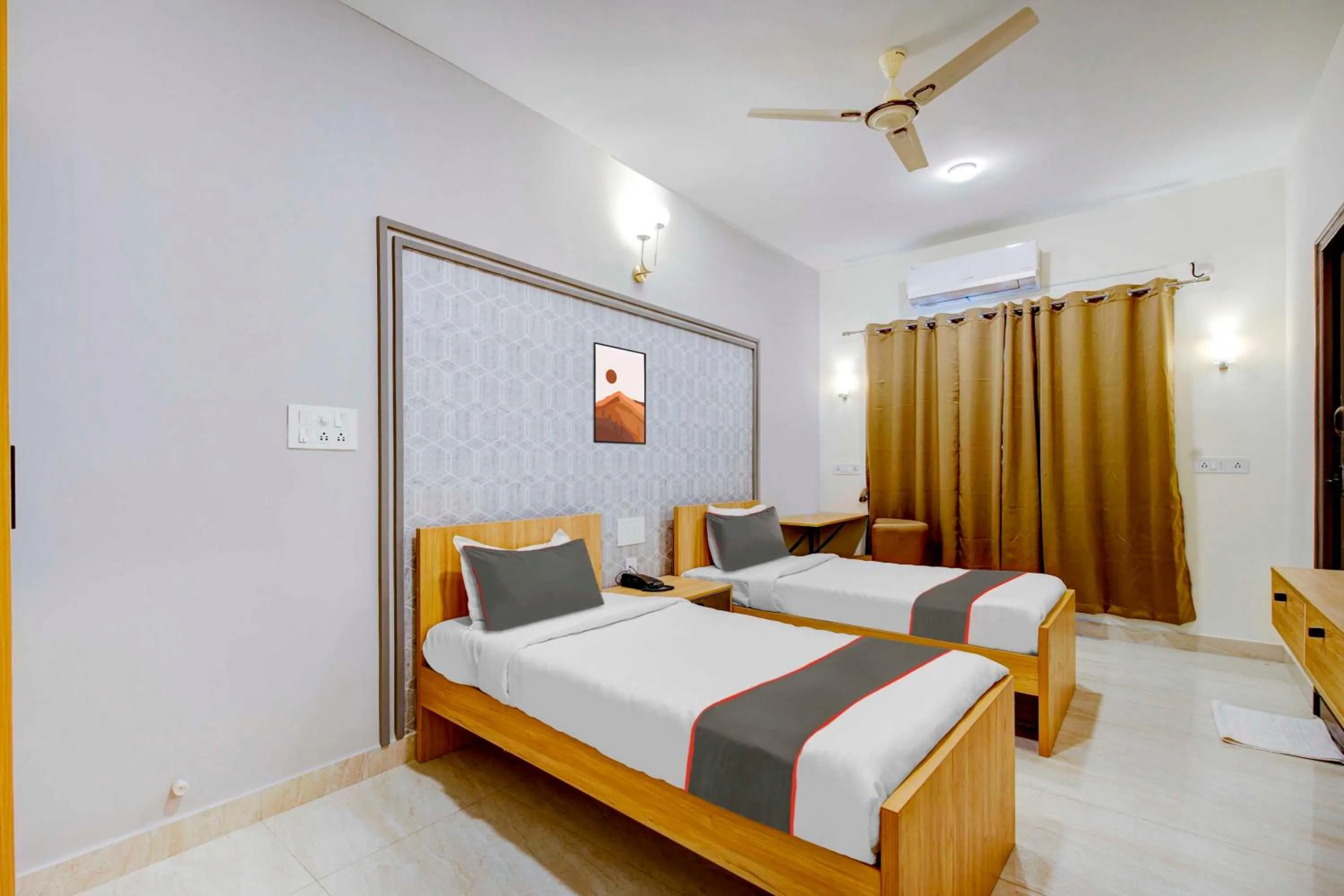 Bedroom, Bed in Super Collection O Royal Elevar