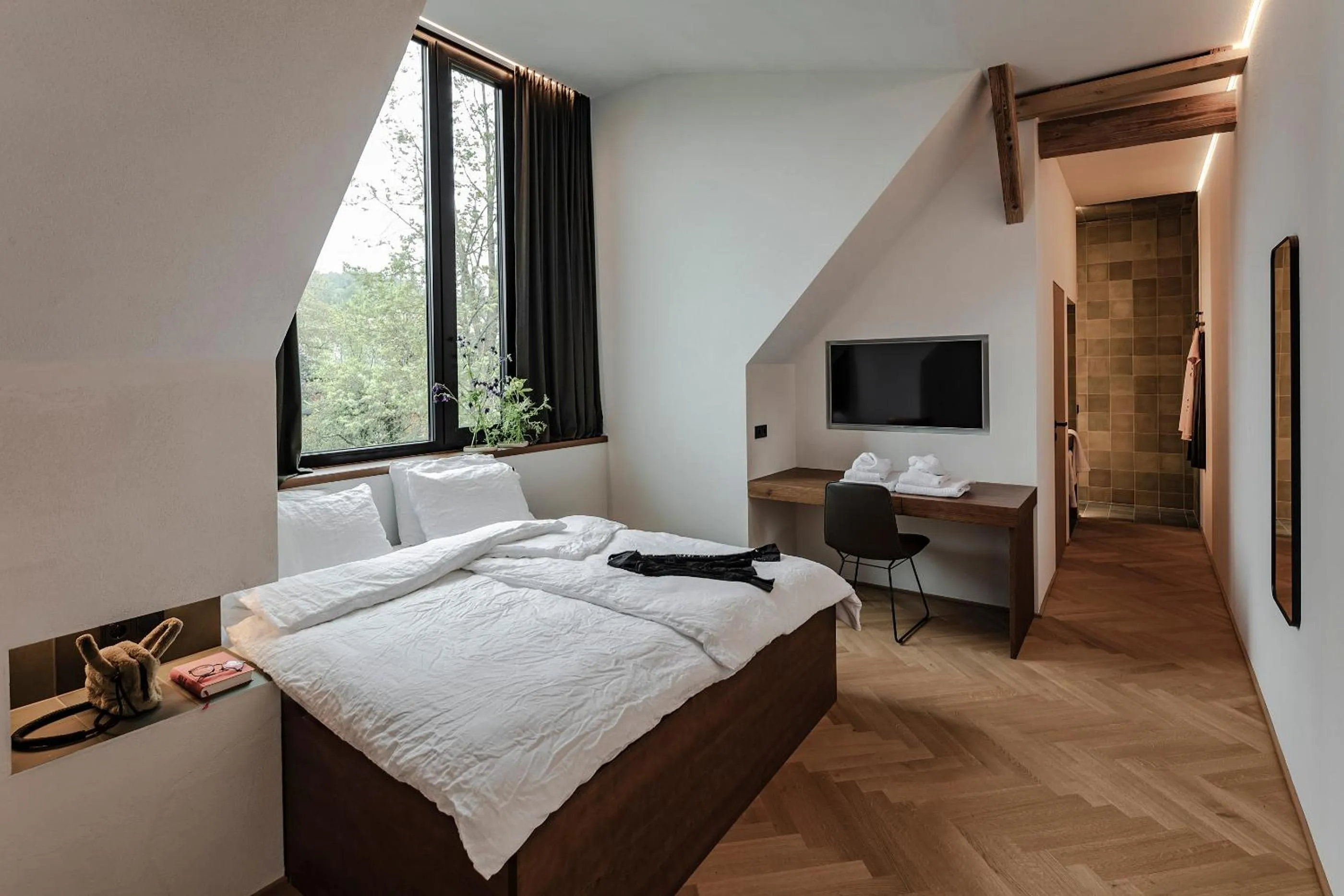 Bed in Lukas Kapeller Hotel und Restaurant