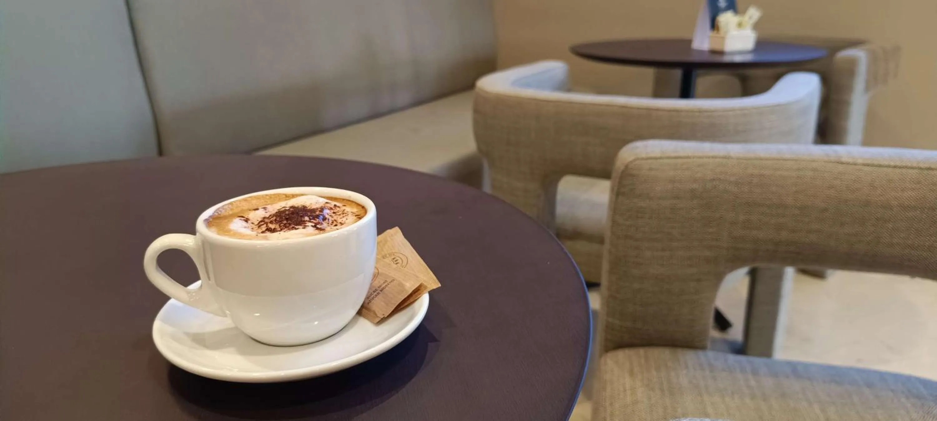 Lounge or bar in Best Western Premier CMC Girona