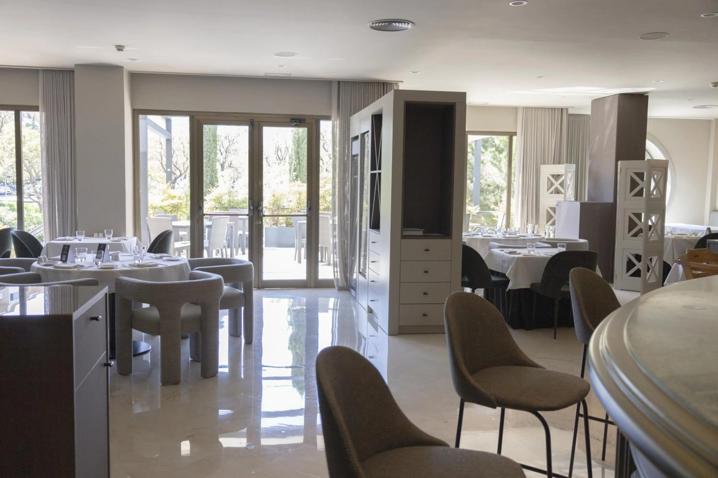 Restaurant/places to eat in Best Western Premier CMC Girona