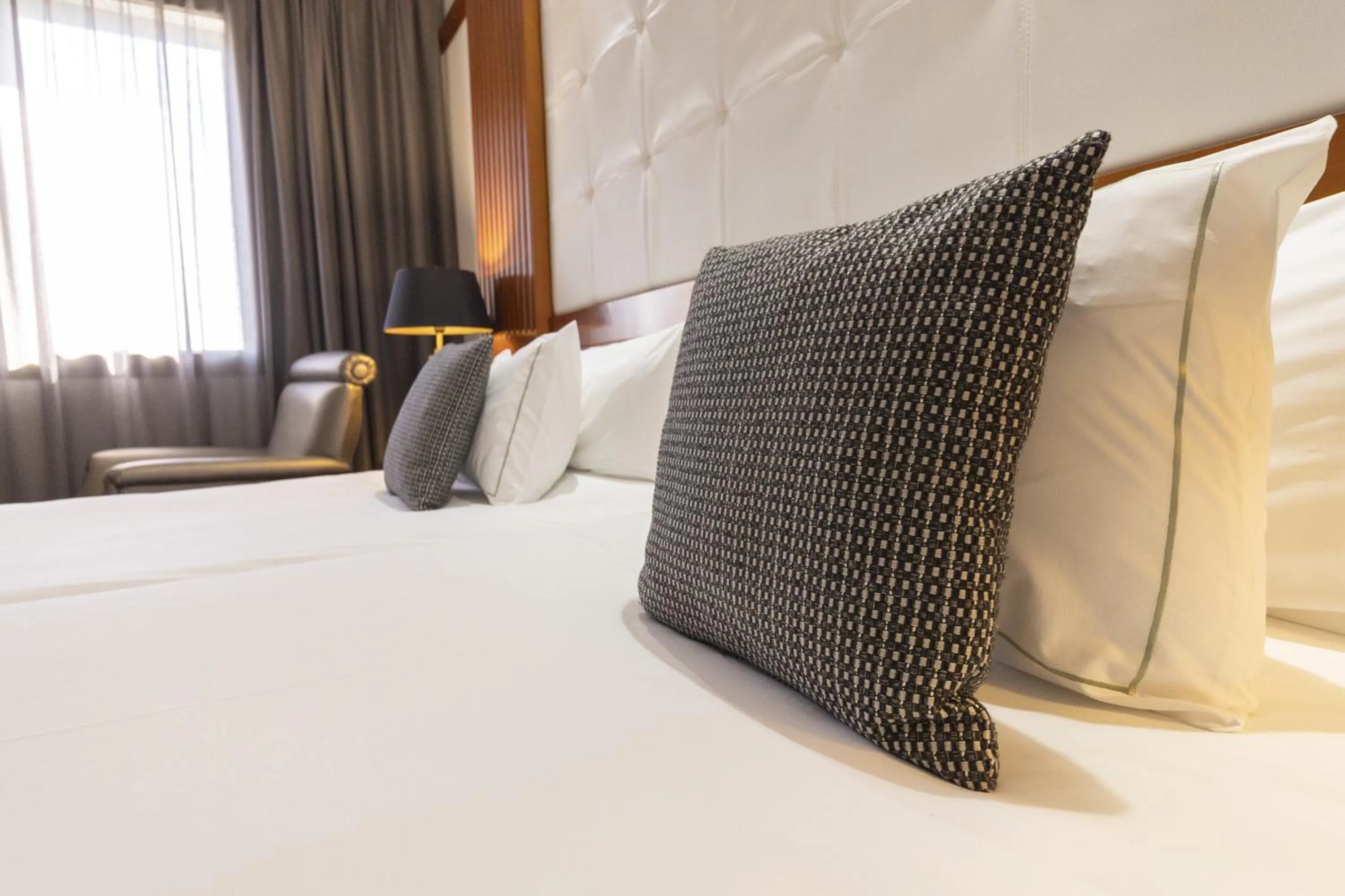 Bed in Best Western Premier CMC Girona