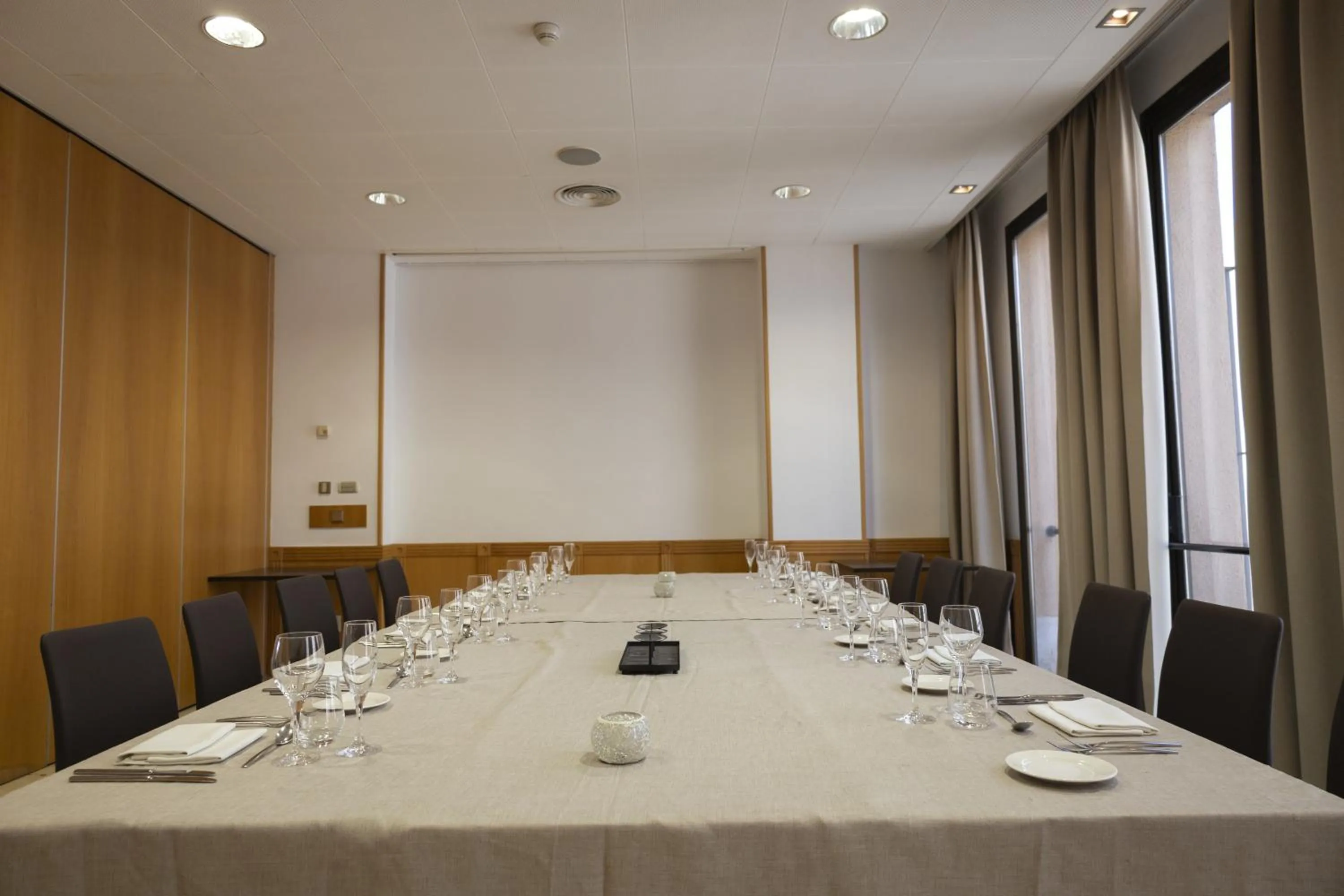 Business facilities in Best Western Premier CMC Girona