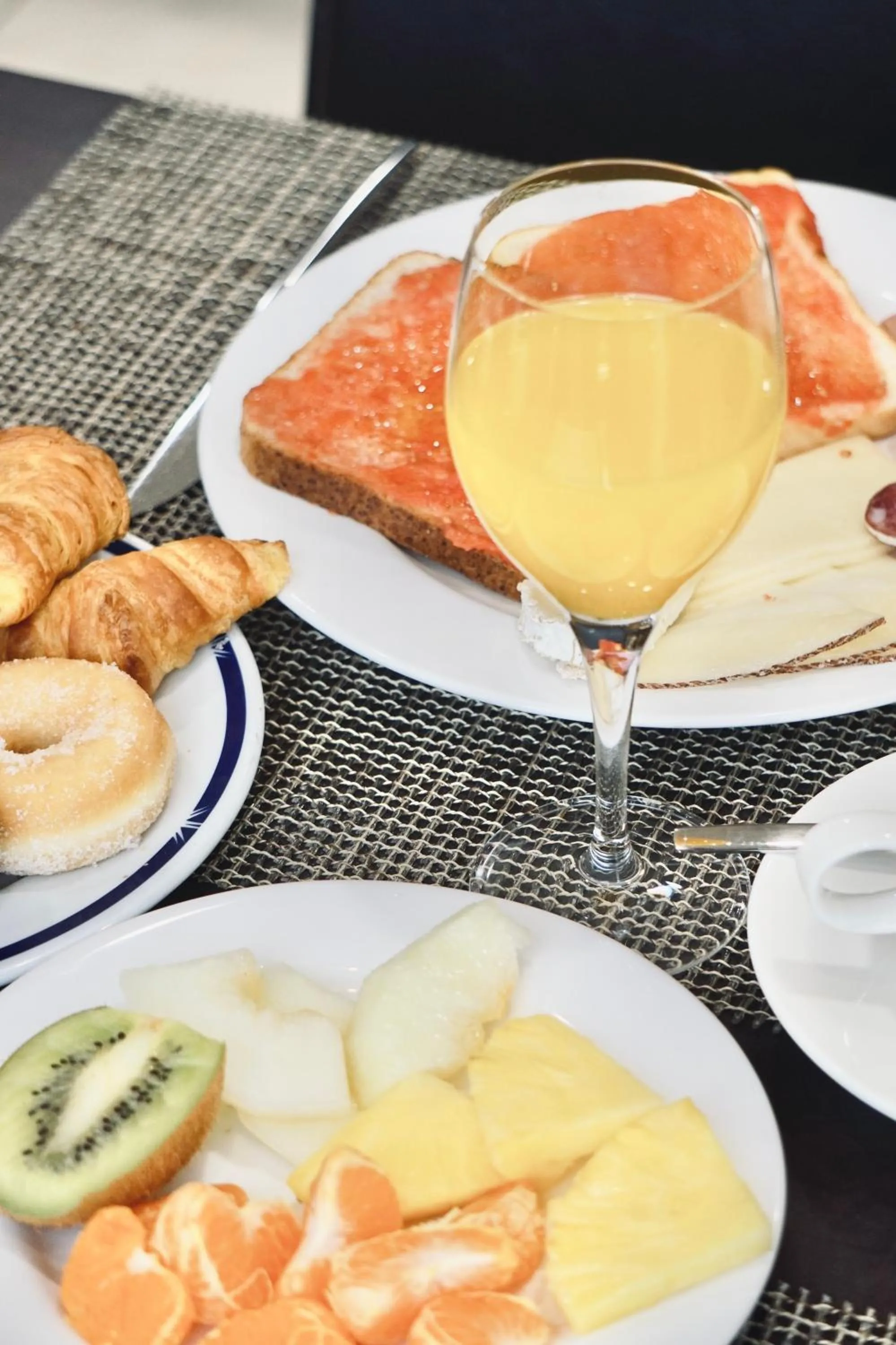 Breakfast in Best Western Premier CMC Girona