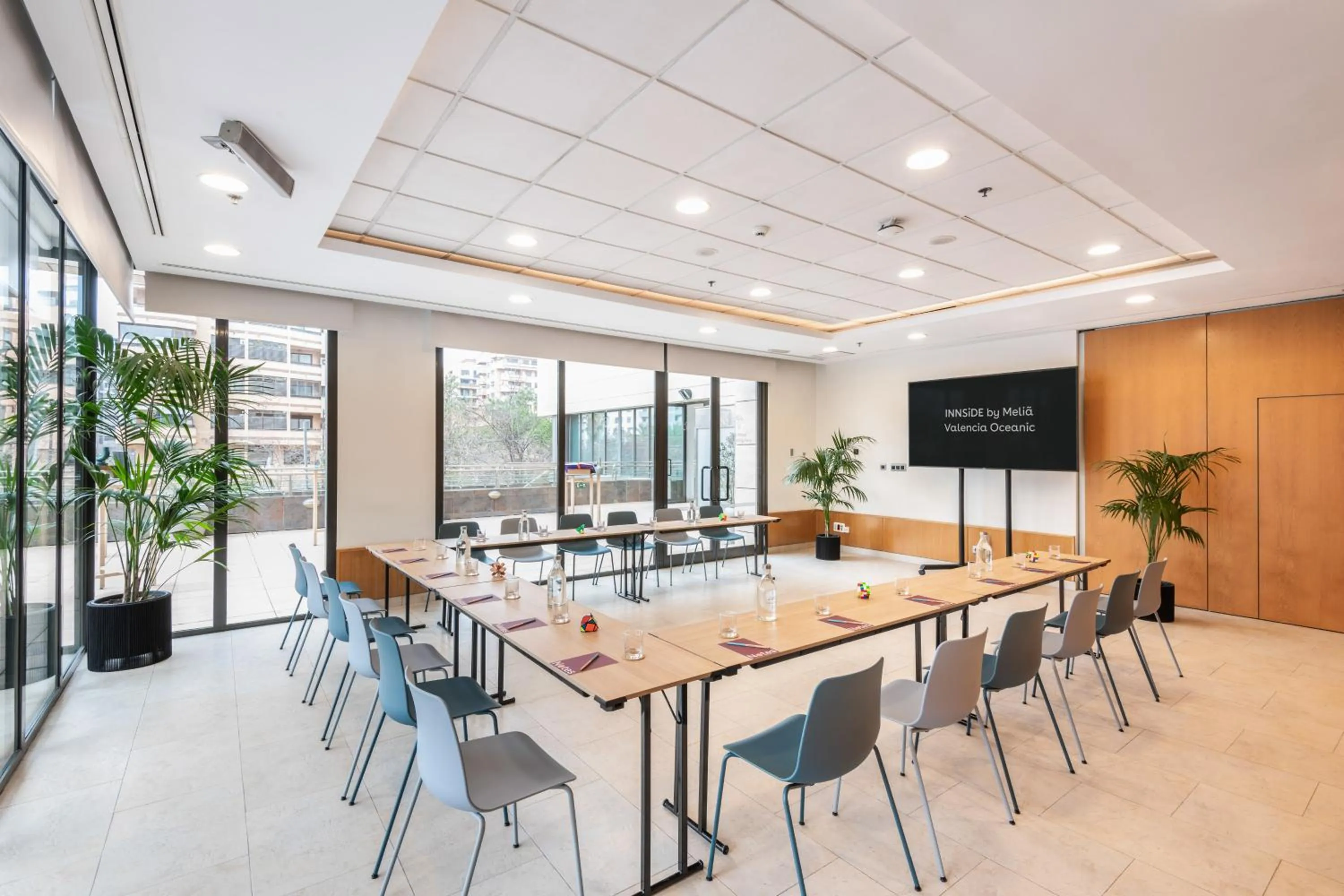 Meeting/conference room in INNSiDE by Melia Valencia Oceanic