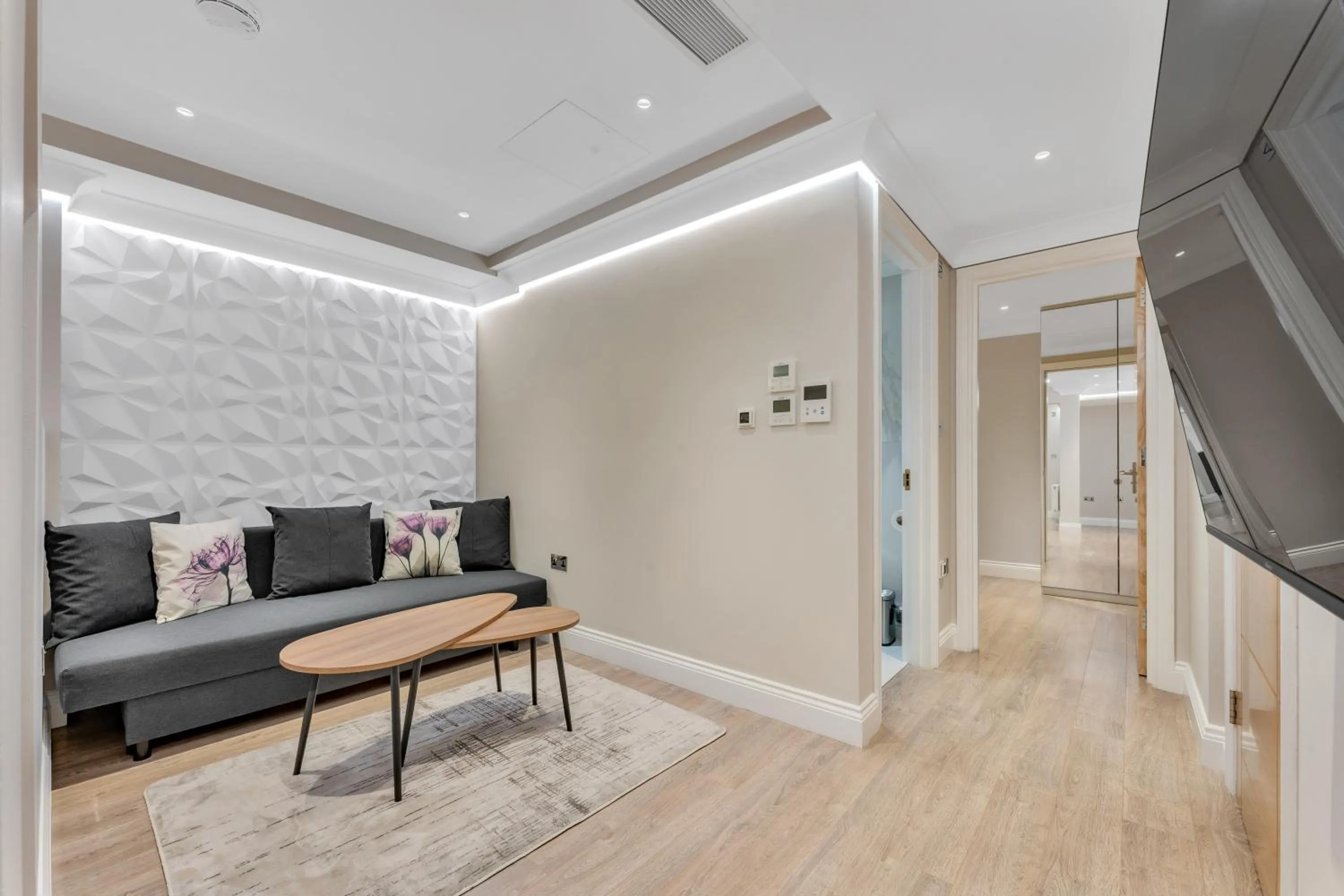 Living room in Cleveland Residences Farringdon