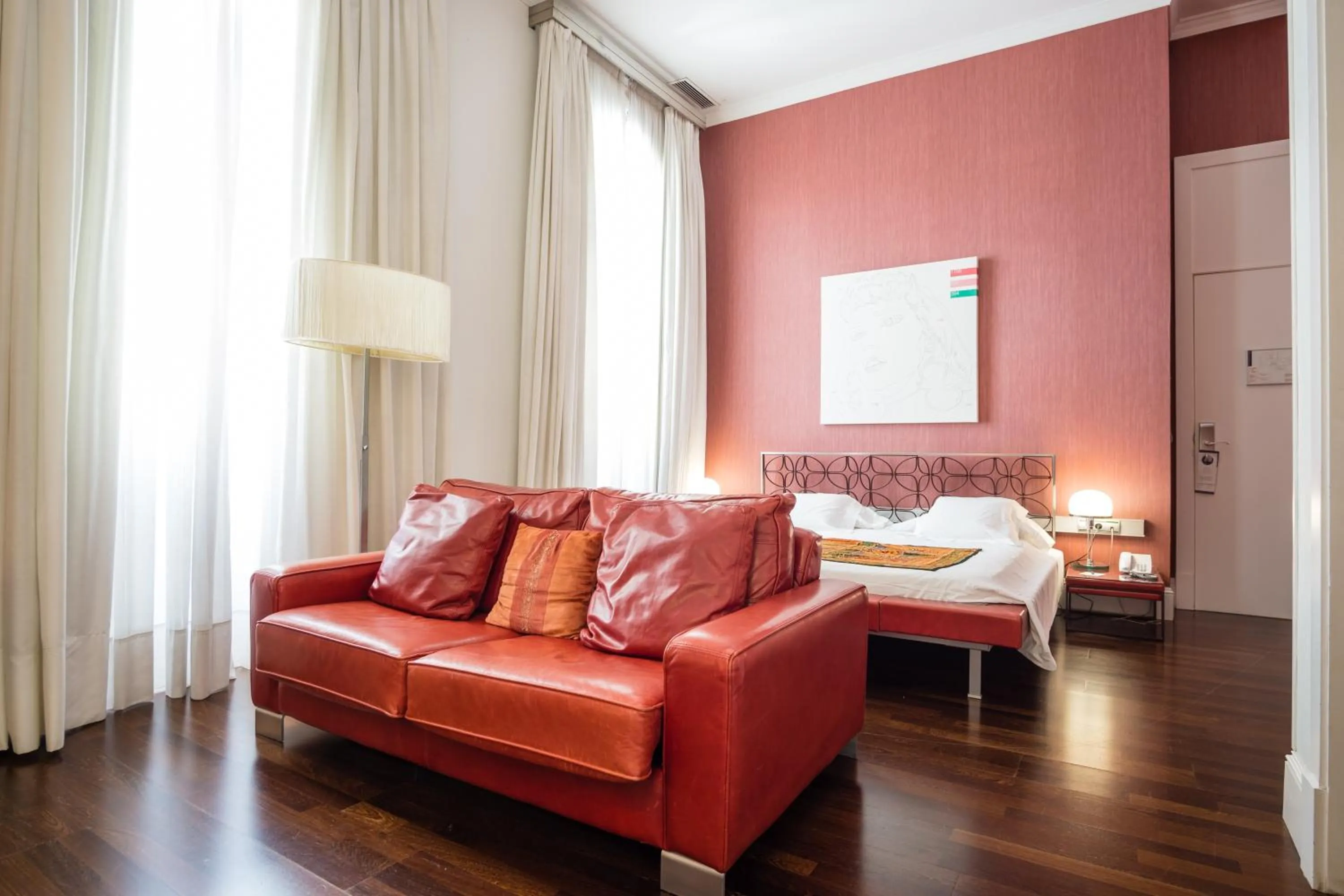 Photo of the whole room in Hotel Palacio Garvey