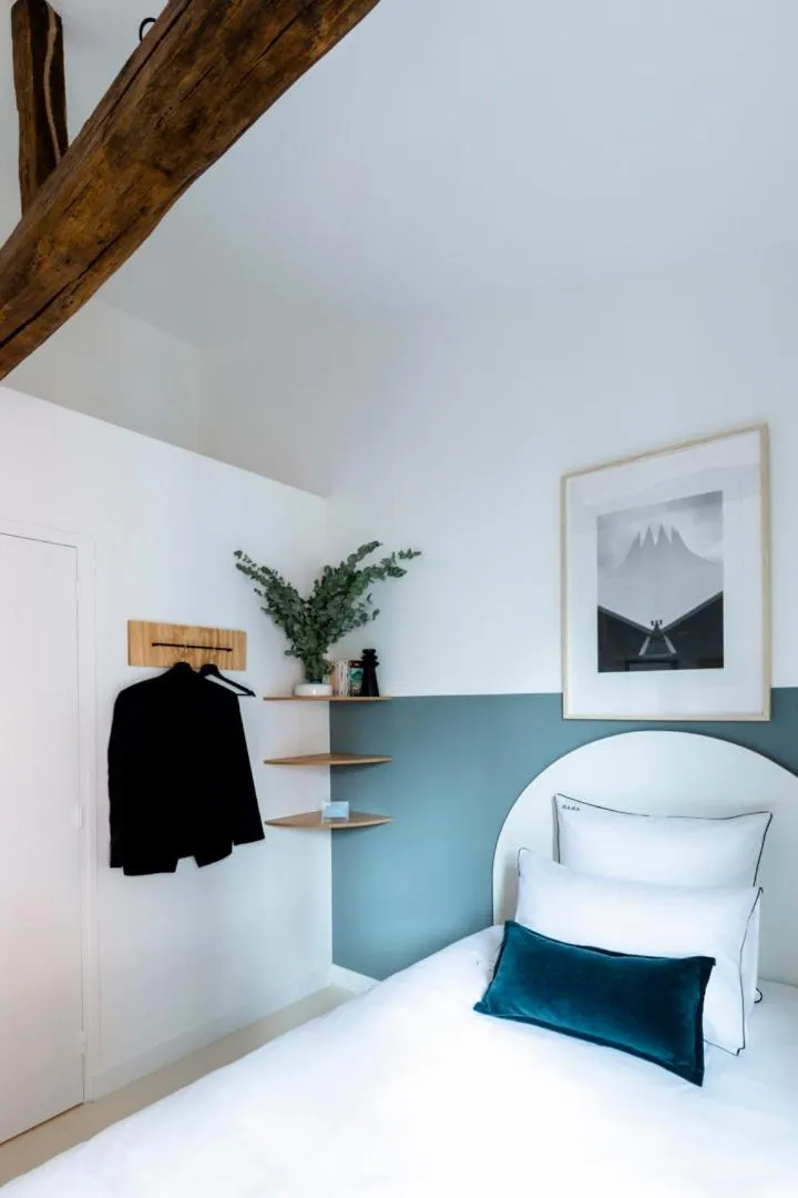 Bedroom, Bed in Baba Hotel