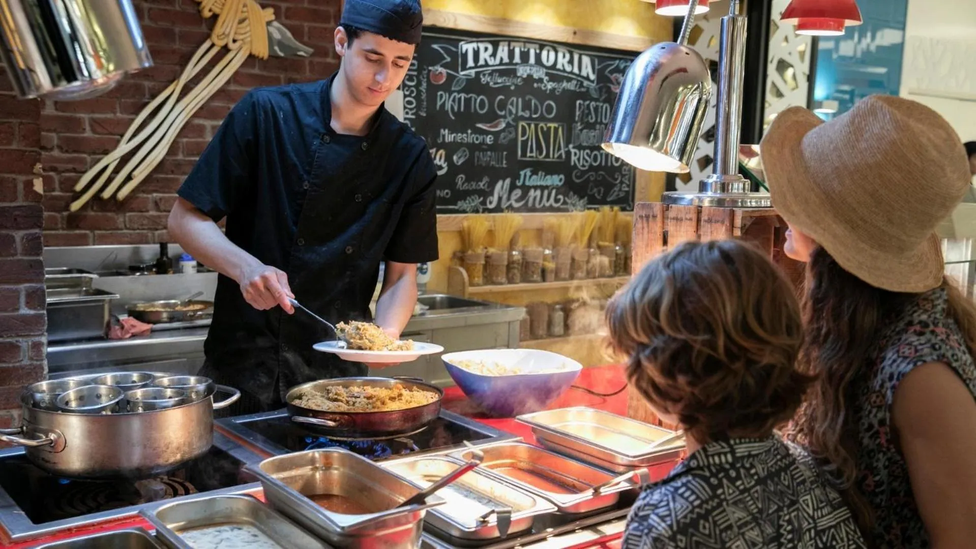 Restaurant/places to eat in Evenia Olympic Garden